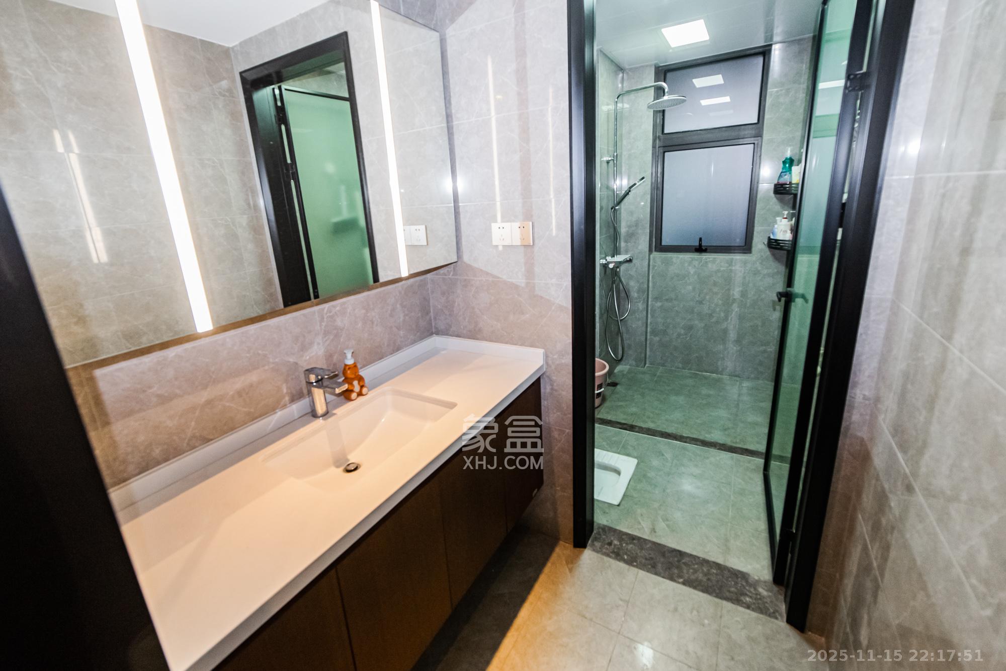 北辰瀚江府 4室2厅2卫 350.0万 北辰瀚江府 4室2厅2卫 350.0万卫生间