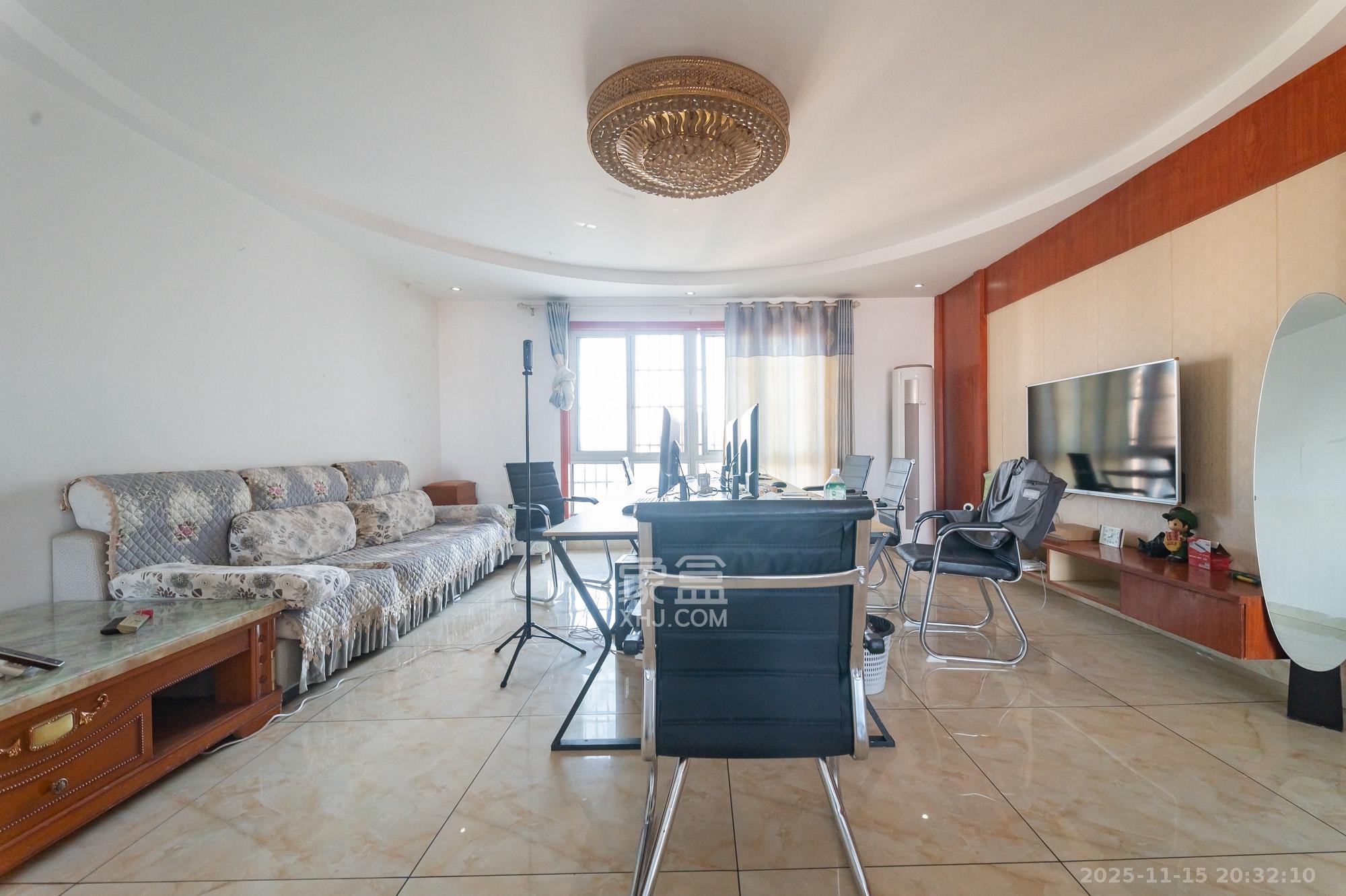 筑梦佳园  4室2厅2卫    108.8万