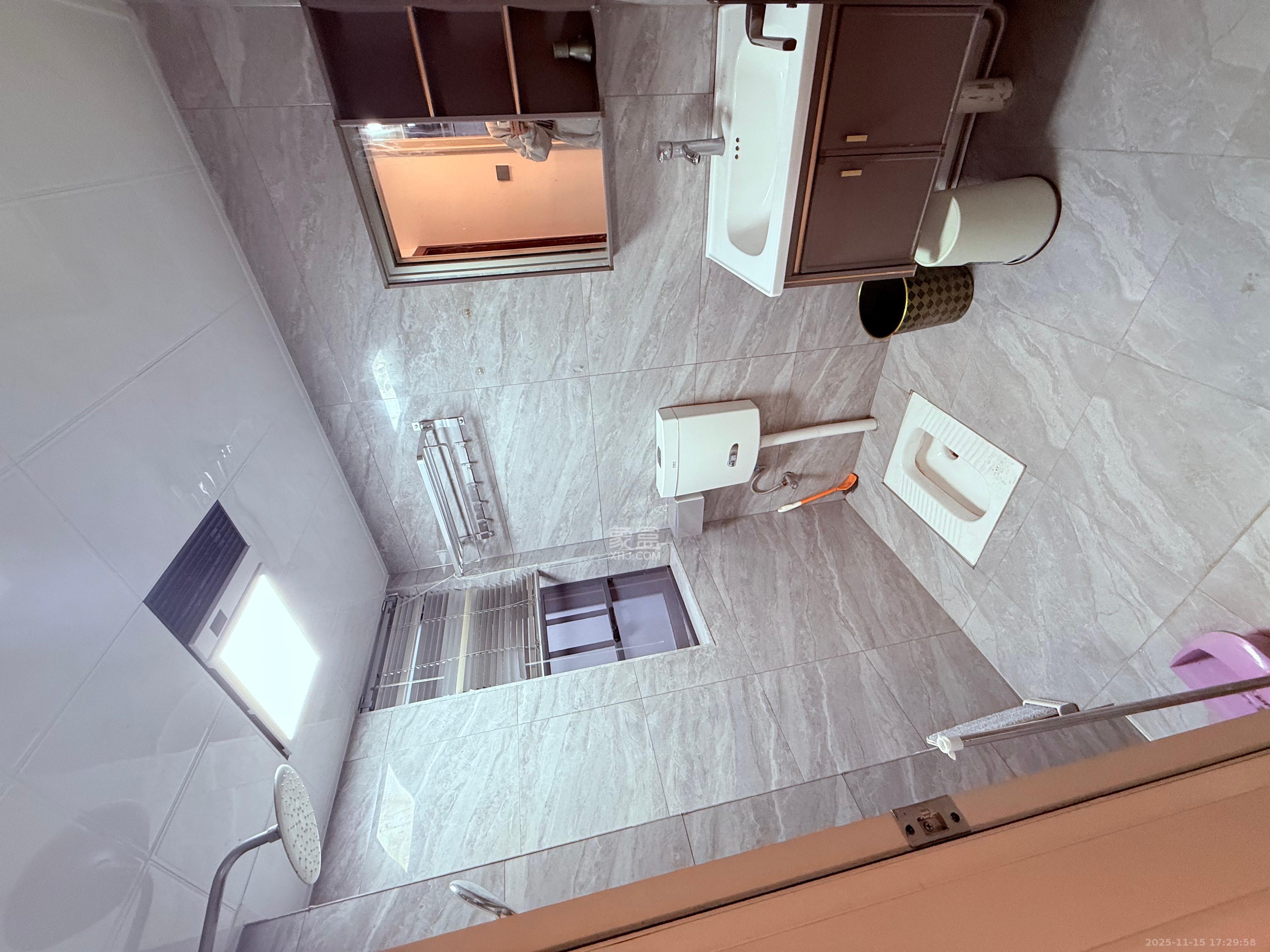 嘉雨兴园 2室1厅1卫 2700.0元/月 嘉雨兴园 2室1厅1卫 2700.0元/月室内图