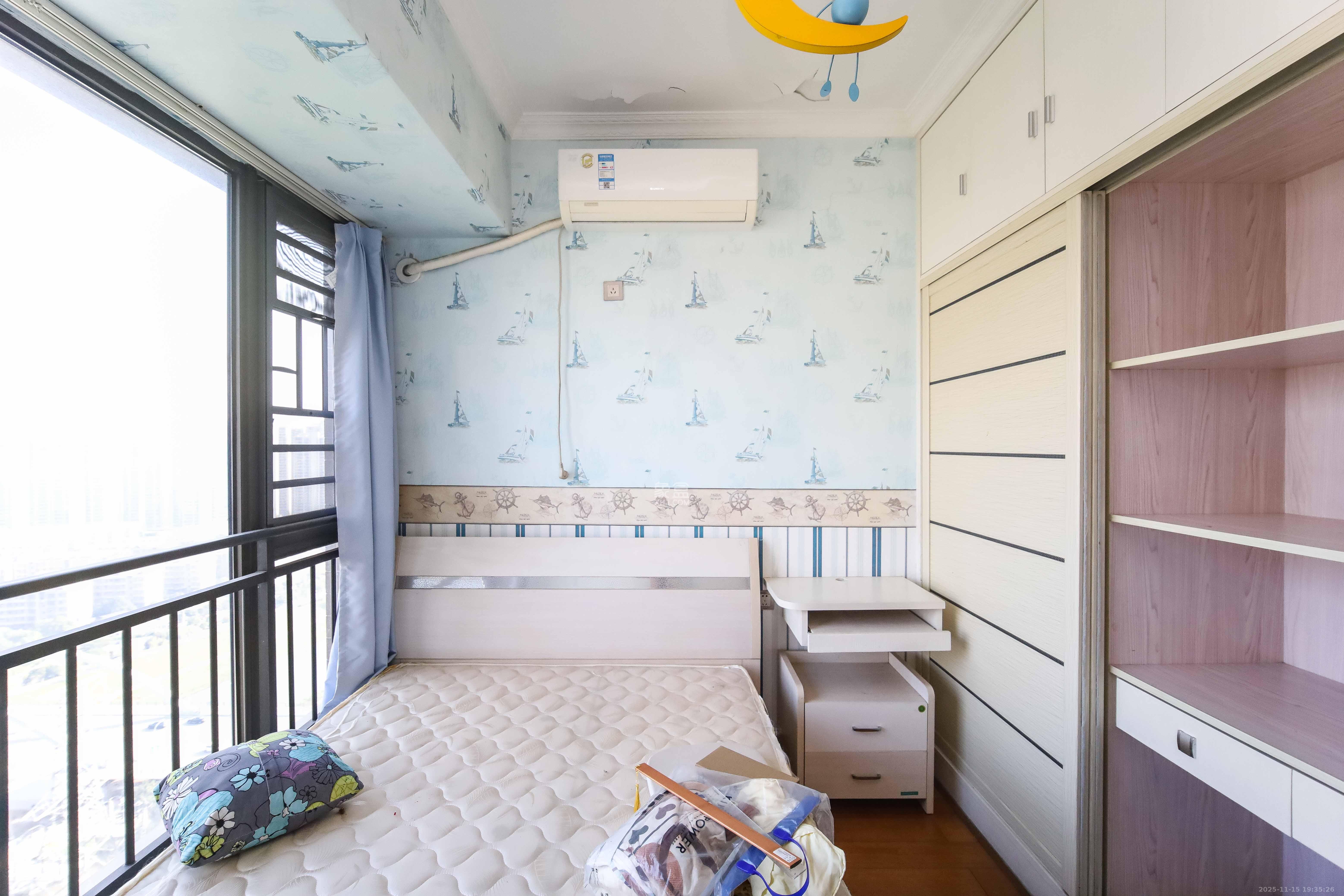 湘域熙岸  3室2厅2卫    145.0万卧室