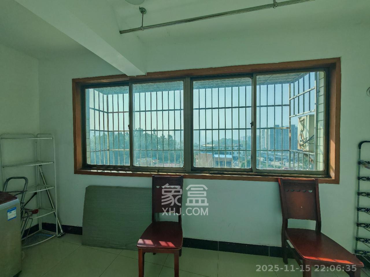 裕园大厦 2室2厅1卫 1900.0元/月 裕园大厦 2室2厅1卫 1900.0元/月室内图