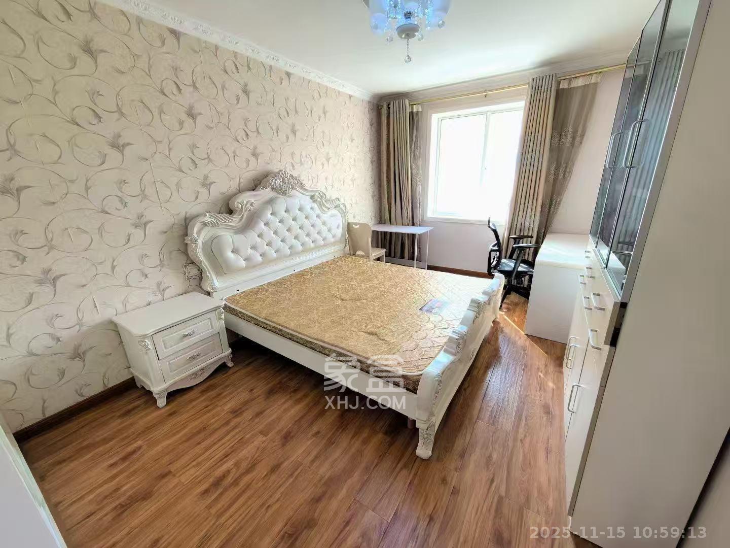 森宇佳园  2室1厅1卫    2300.0元/月室内图