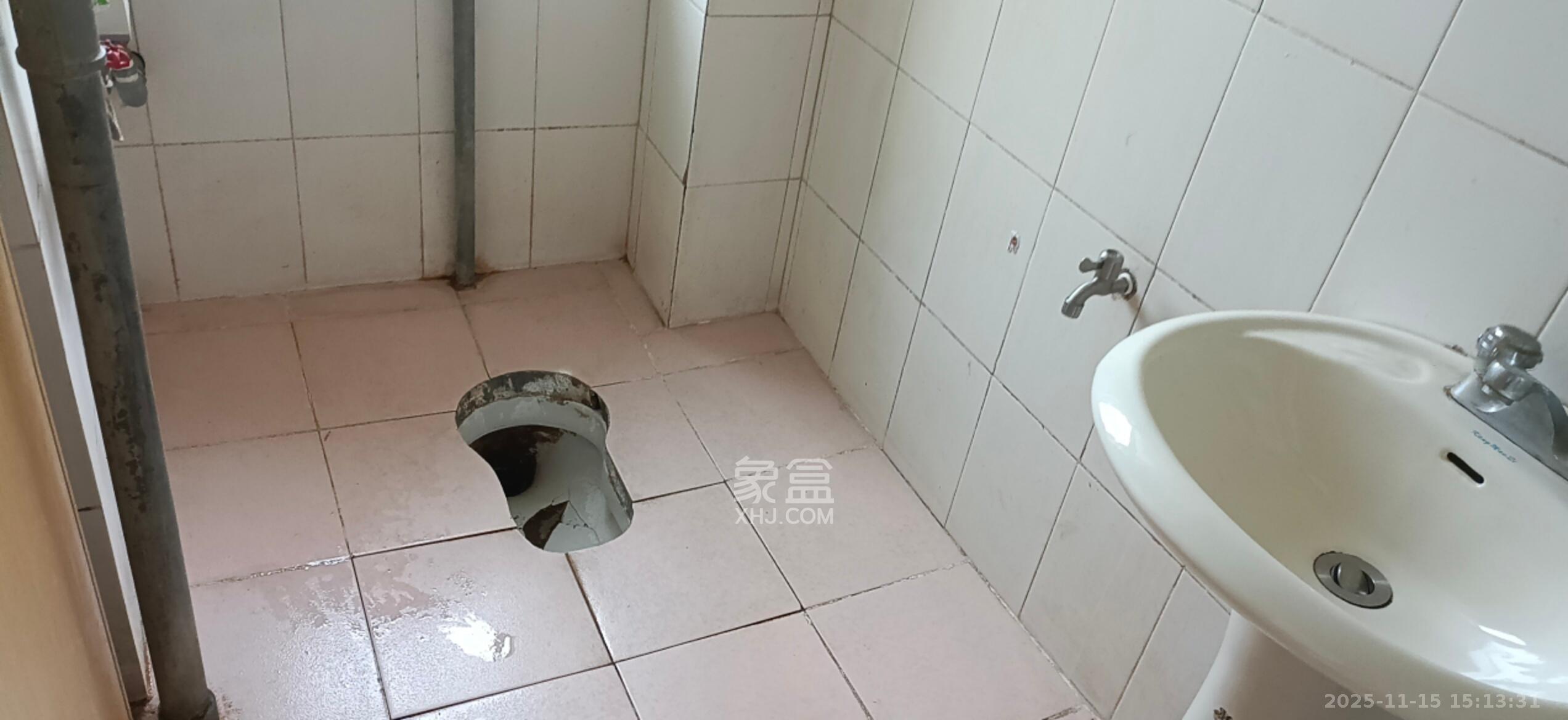 阿弥岭一二片  2室1厅1卫    1400.0元/月室内图