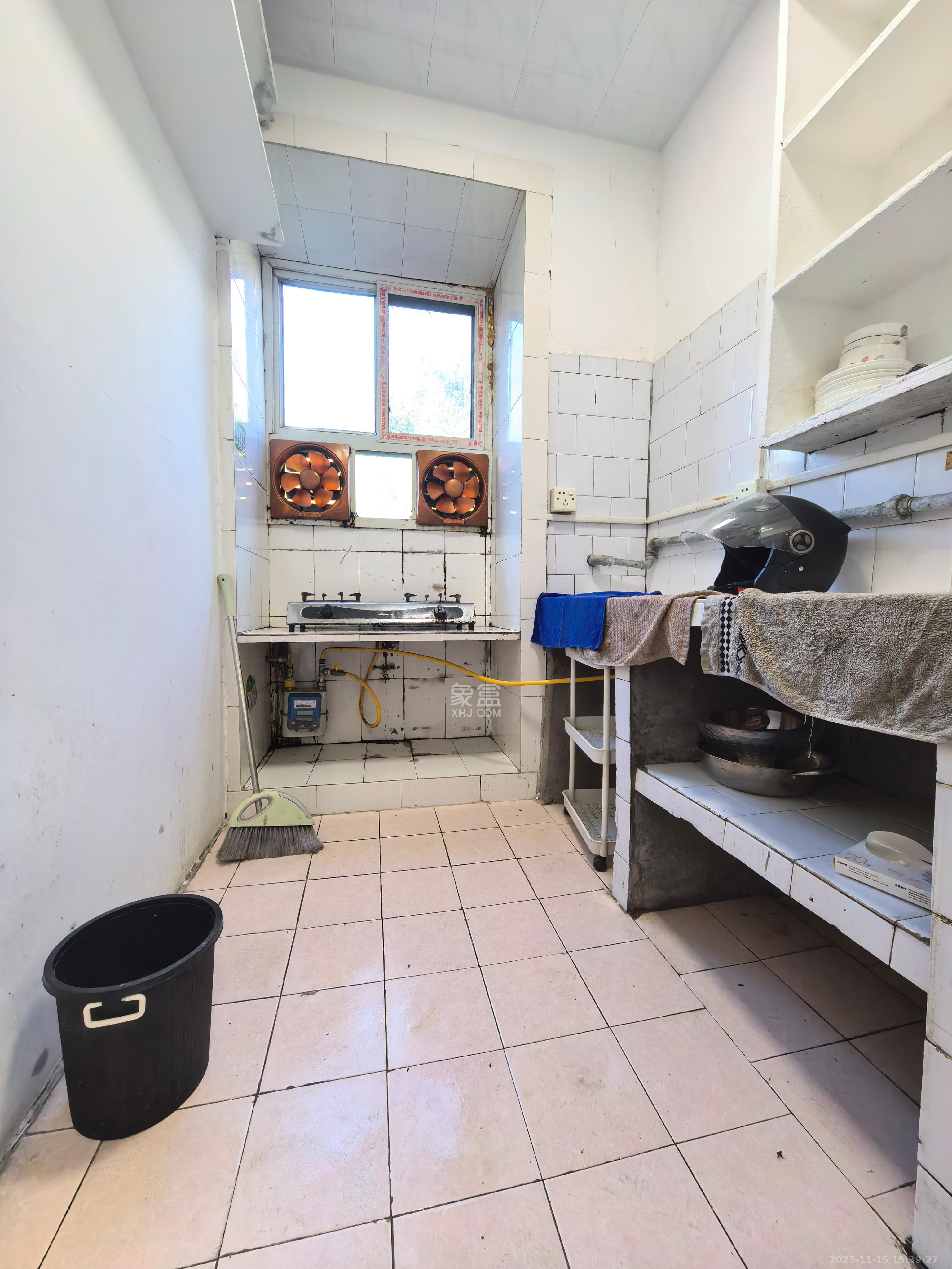 牛角塘社区 2室1厅1卫 1500.0元/月 牛角塘社区 2室1厅1卫 1500.0元/月室内图