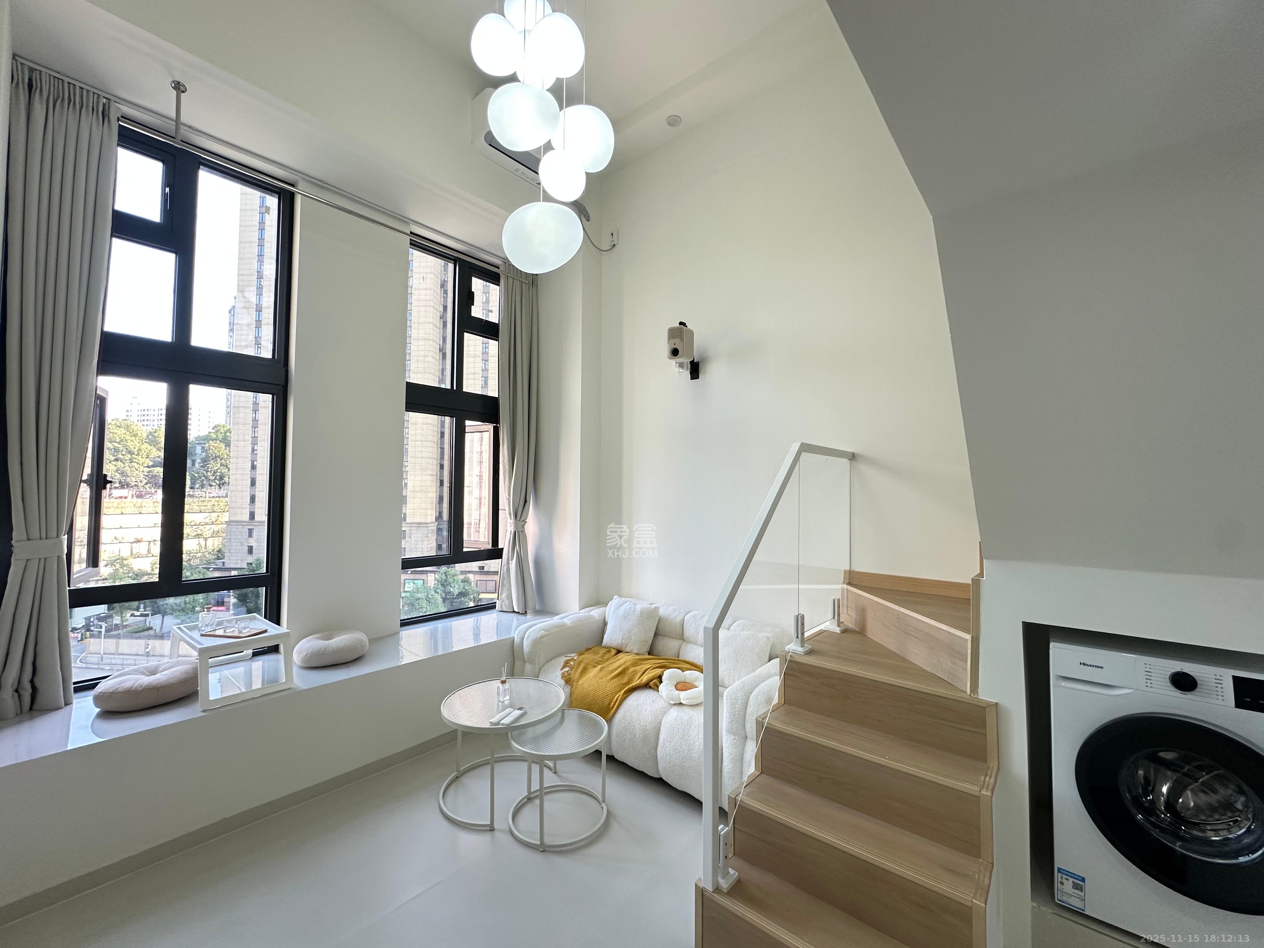 中天星耀荟  1室1厅1卫    1900.0元/月