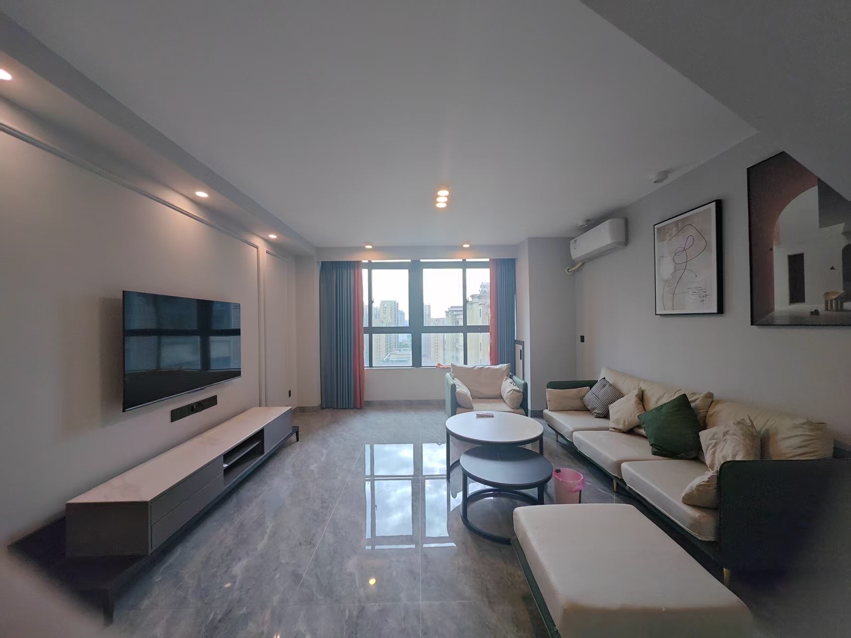 万恒公馆  1室1厅1卫    2200.0元/月室内图