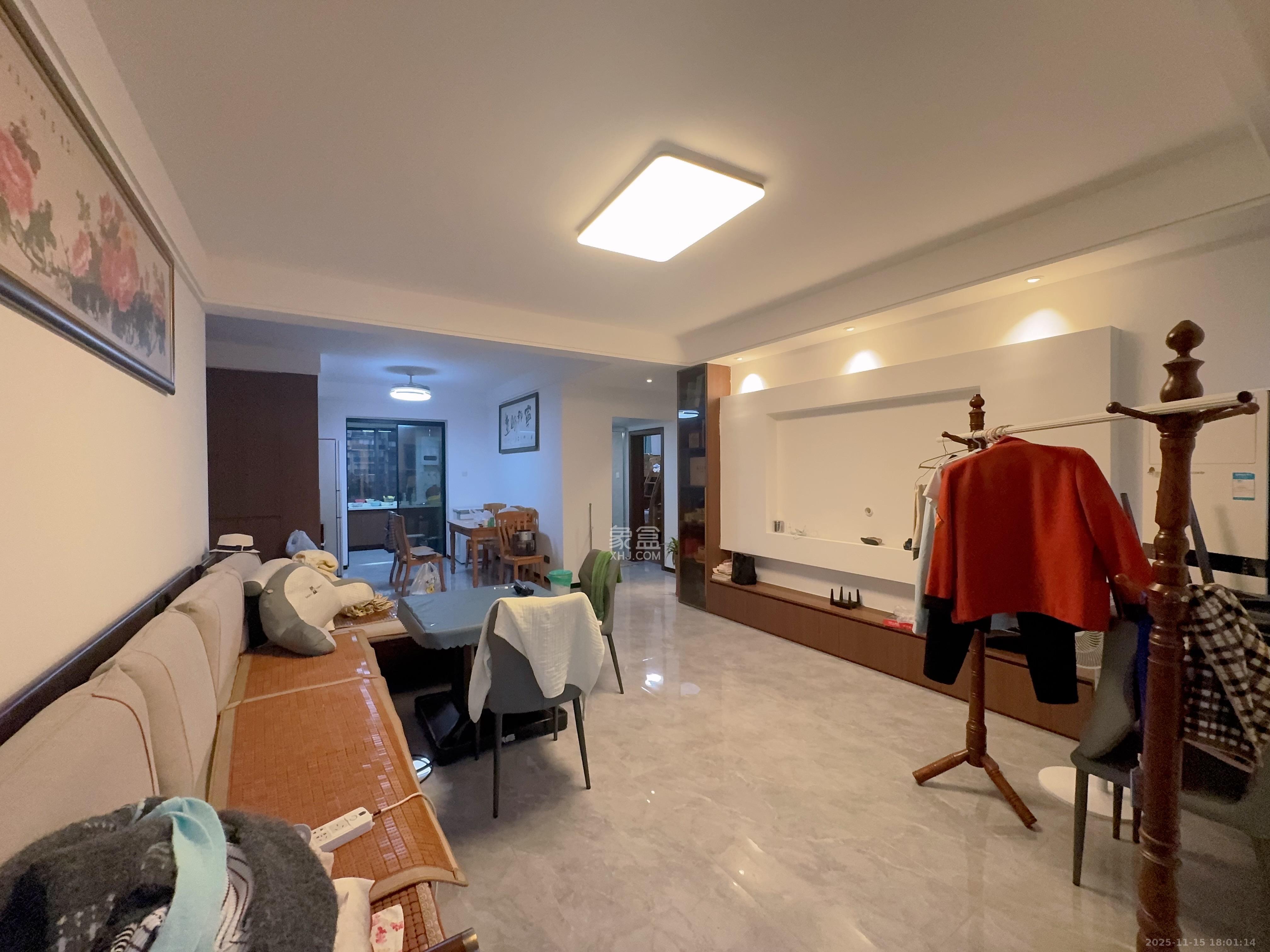 博林金谷  3室2厅2卫    3600.0元/月室内图