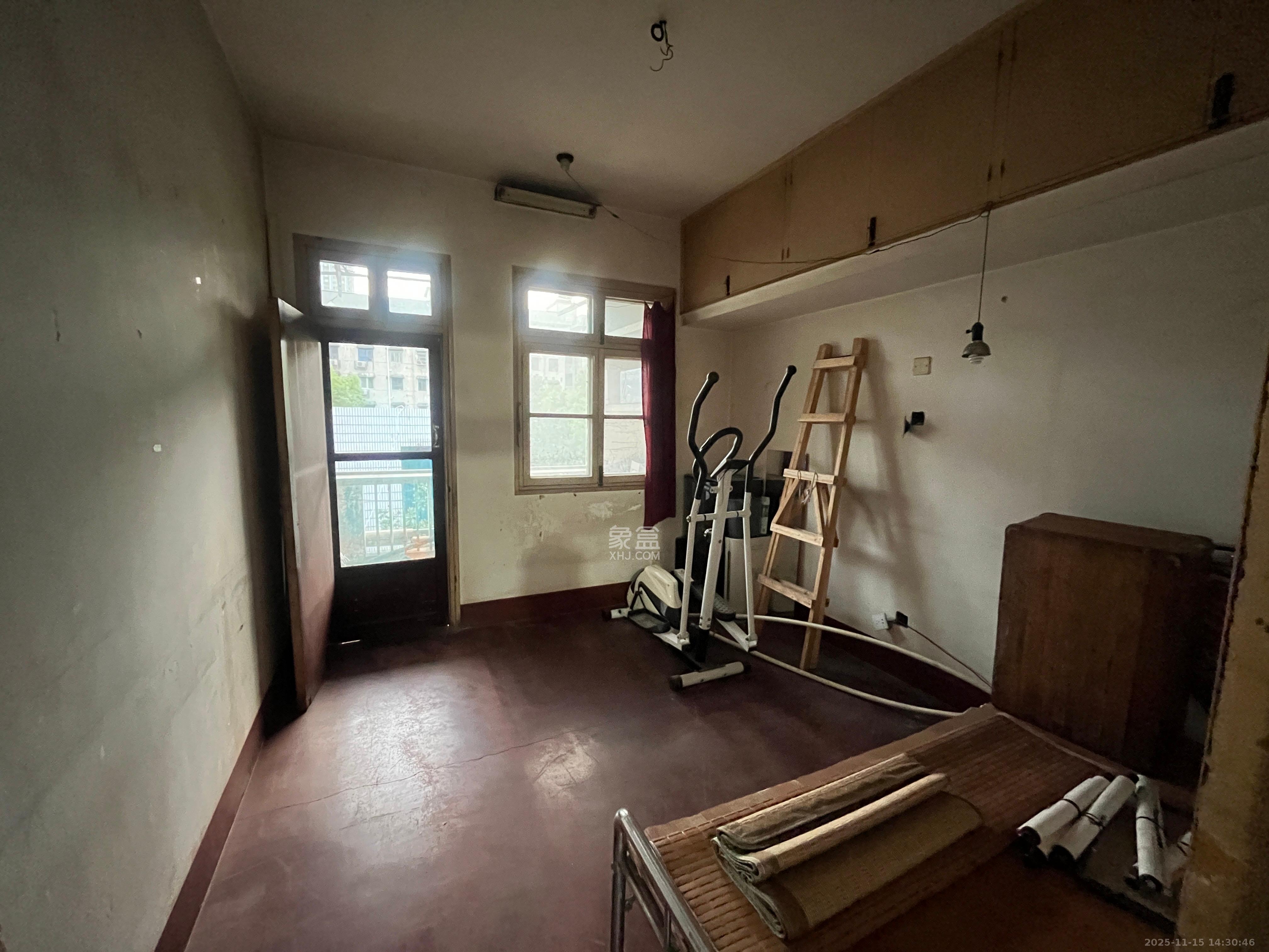 东风二村社区房  1室0厅0卫    1200.0元/月室内图