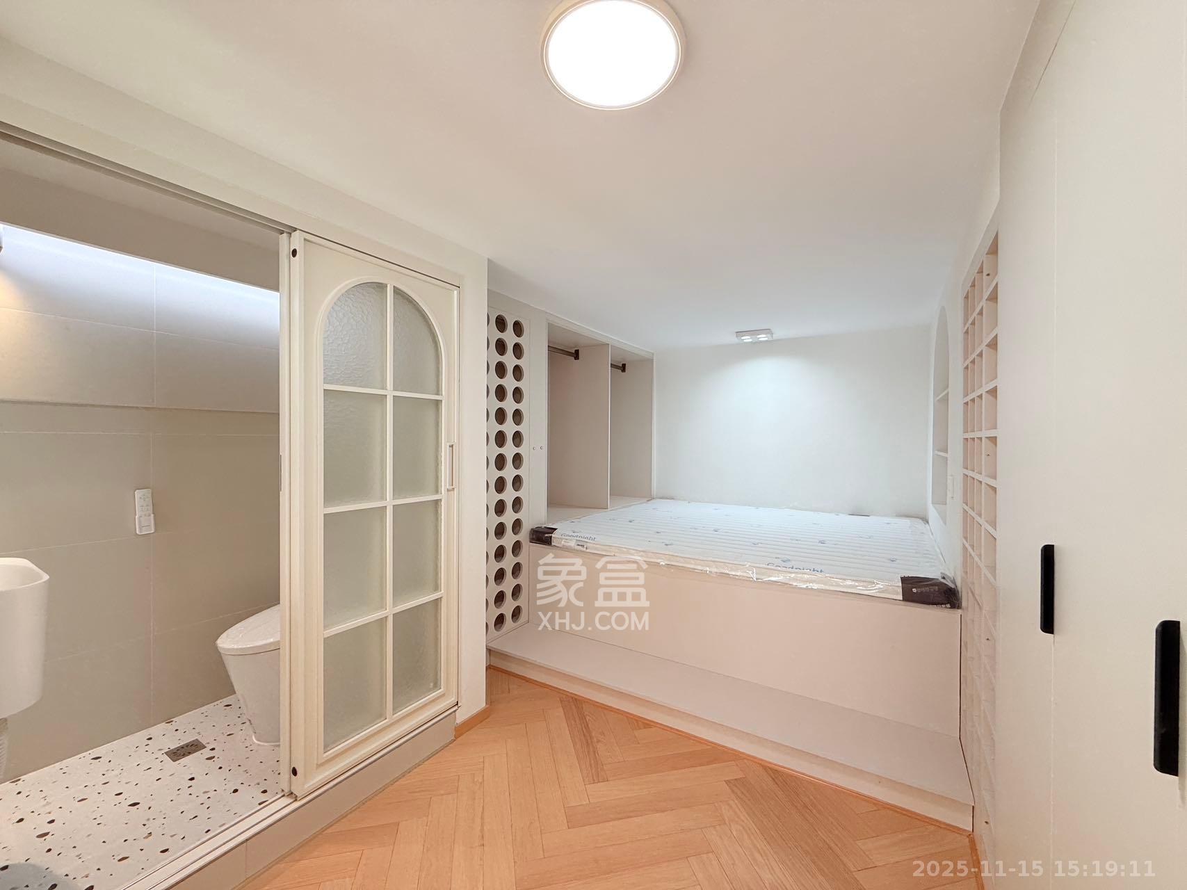 卓越中寰  2室1厅1卫    3000.0元/月室内图