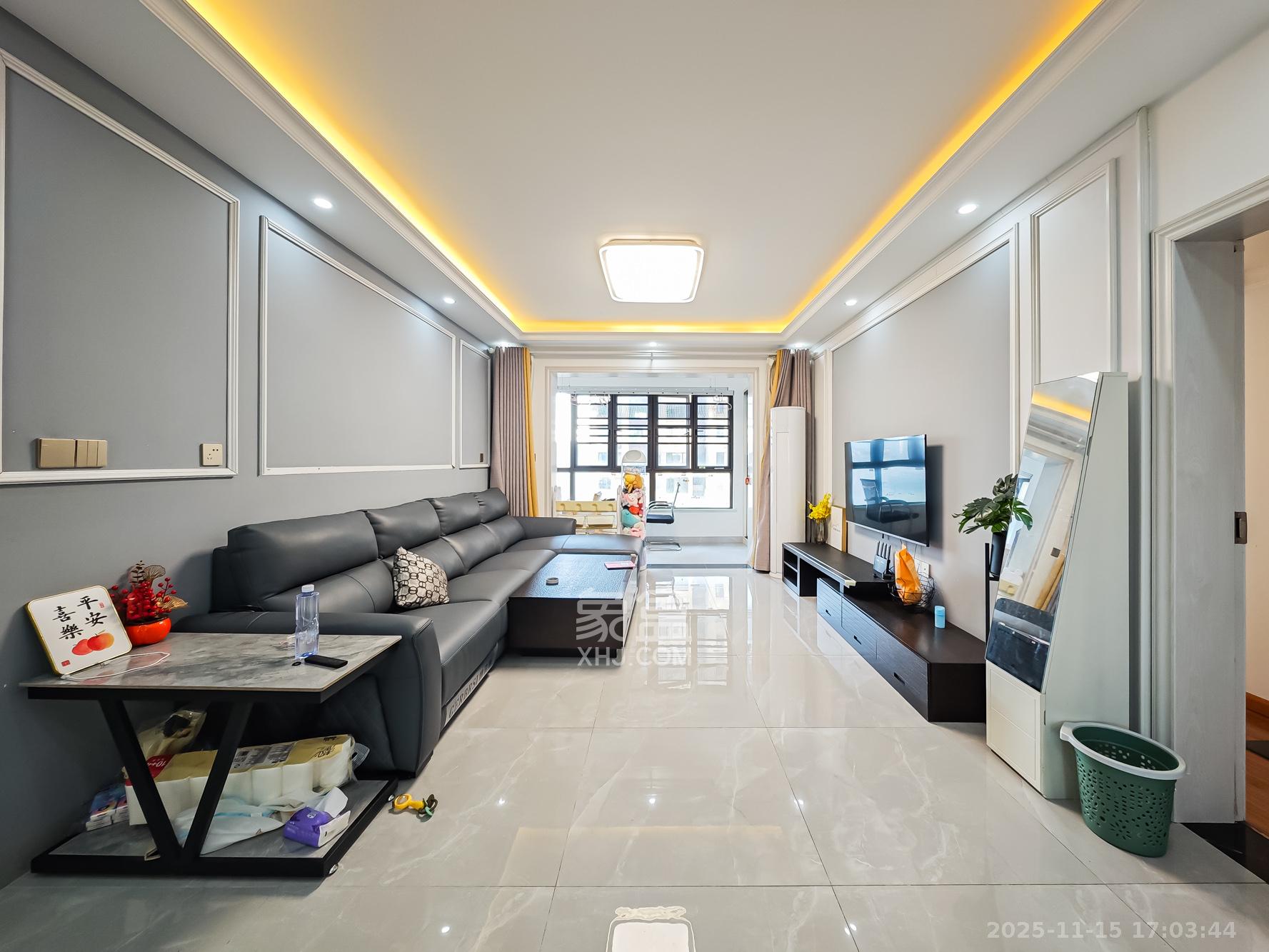 山语城三期  3室2厅2卫    85.0万