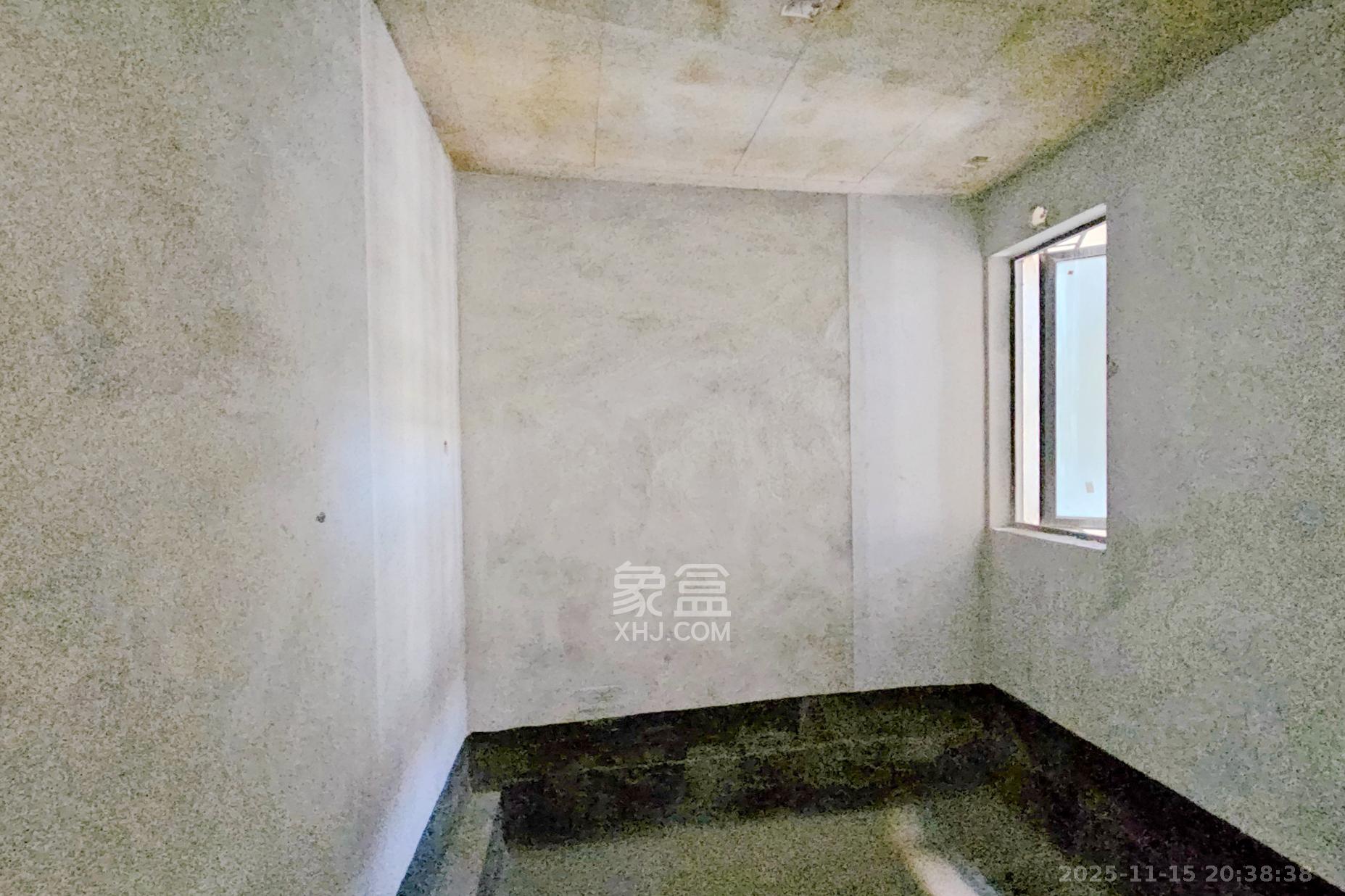 润和星河玥  3室1厅1卫    130.0万其他