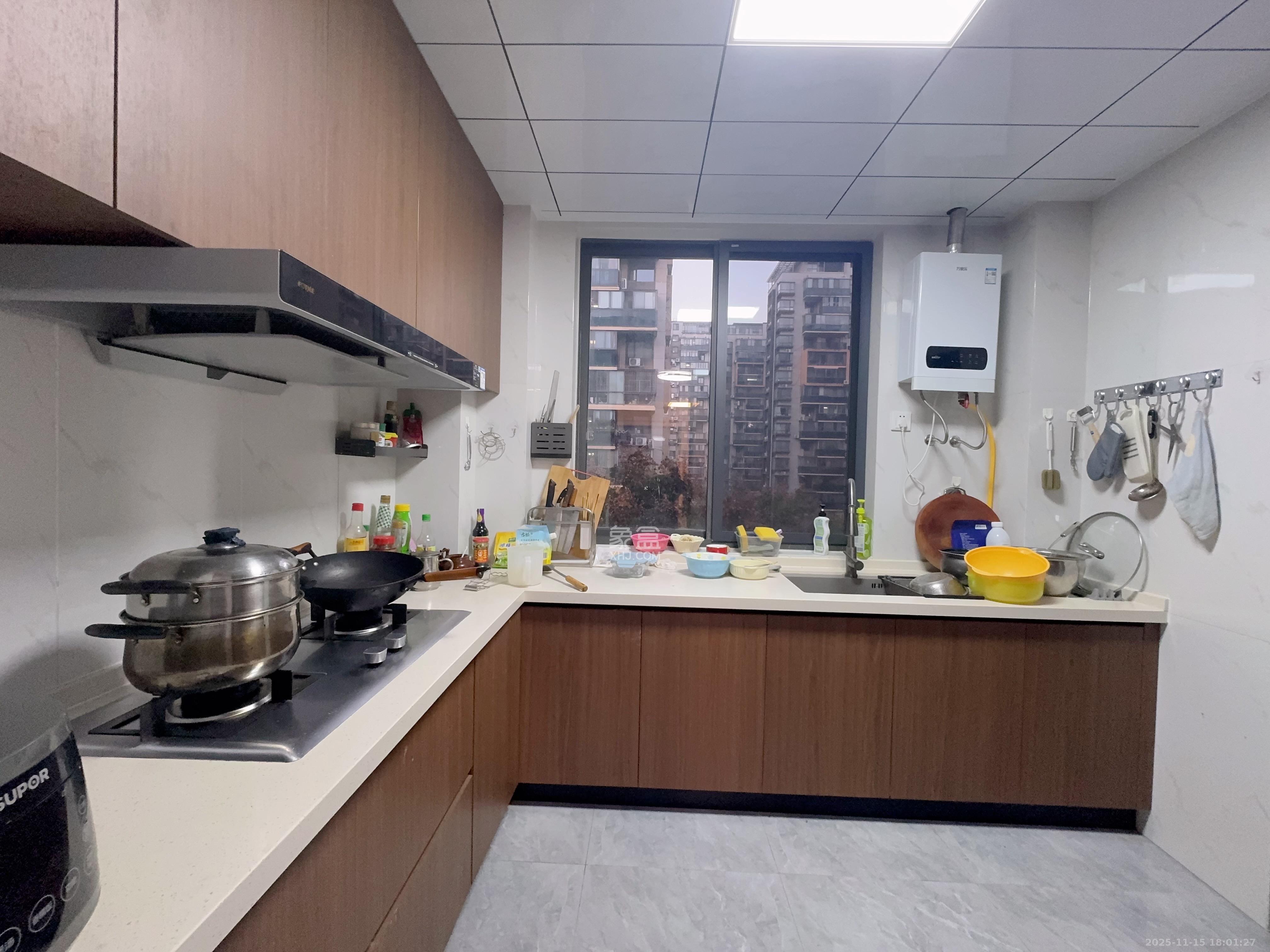 博林金谷  3室2厅2卫    3600.0元/月室内图