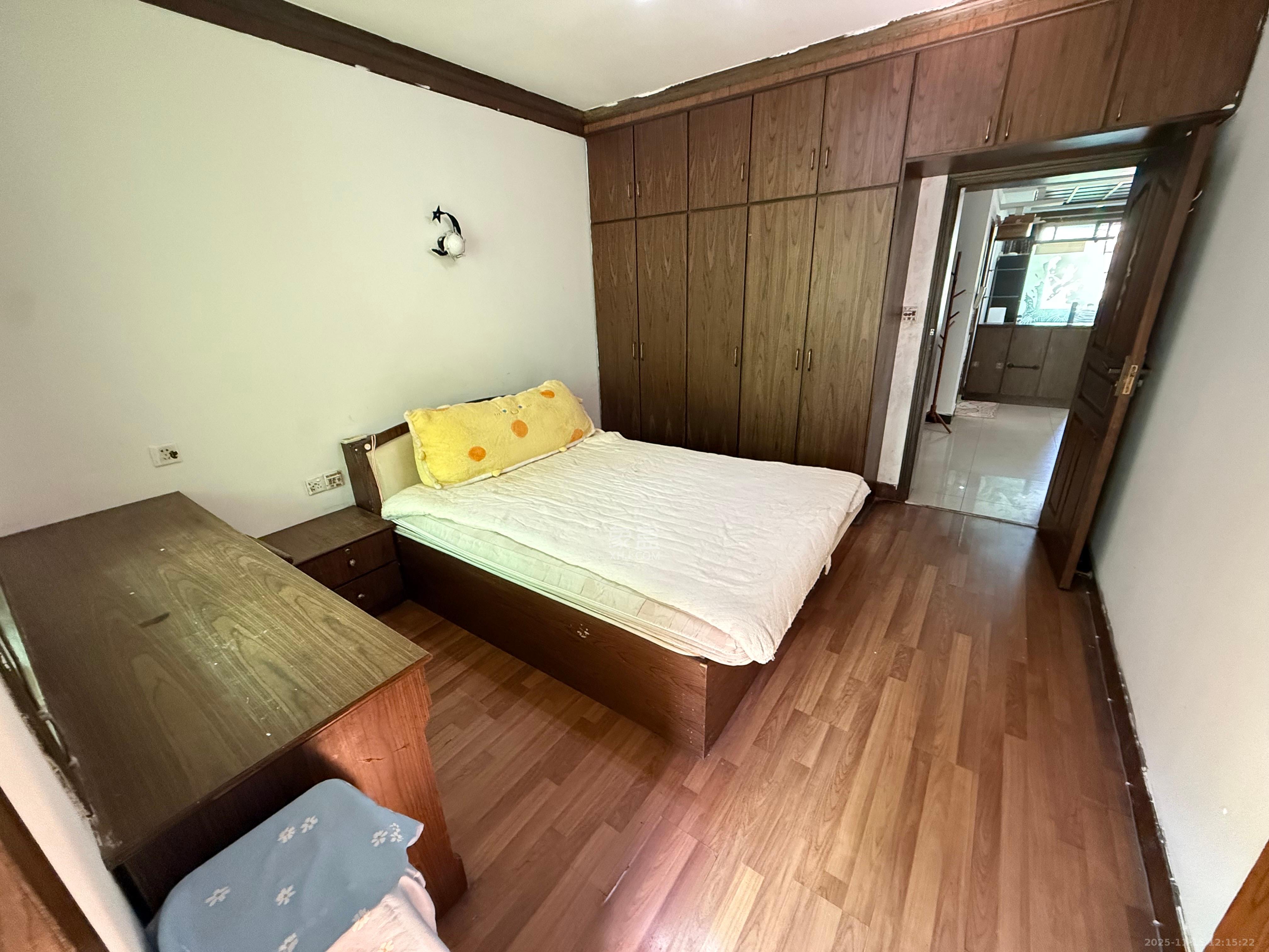 马王堆陶瓷建材新城  2室2厅1卫    1600.0元/月室内图