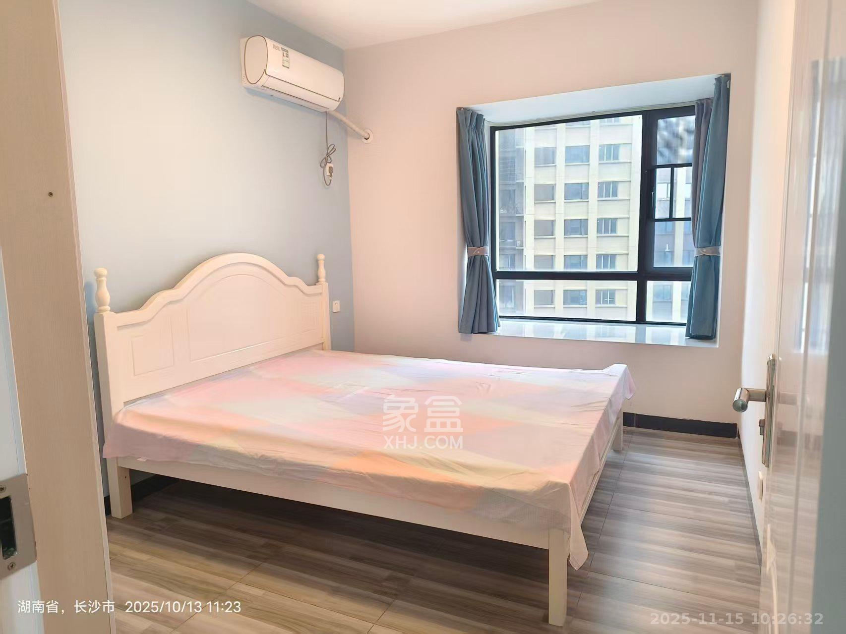 光明E城 3室2厅1卫 2500.0元/月 光明E城 3室2厅1卫 2500.0元/月室内图