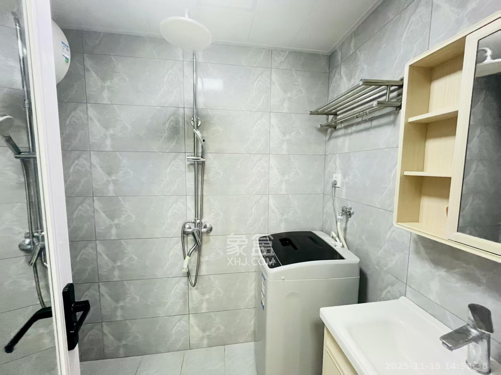 碧桂园城市之光  1室0厅1卫    1550.0元/月室内图