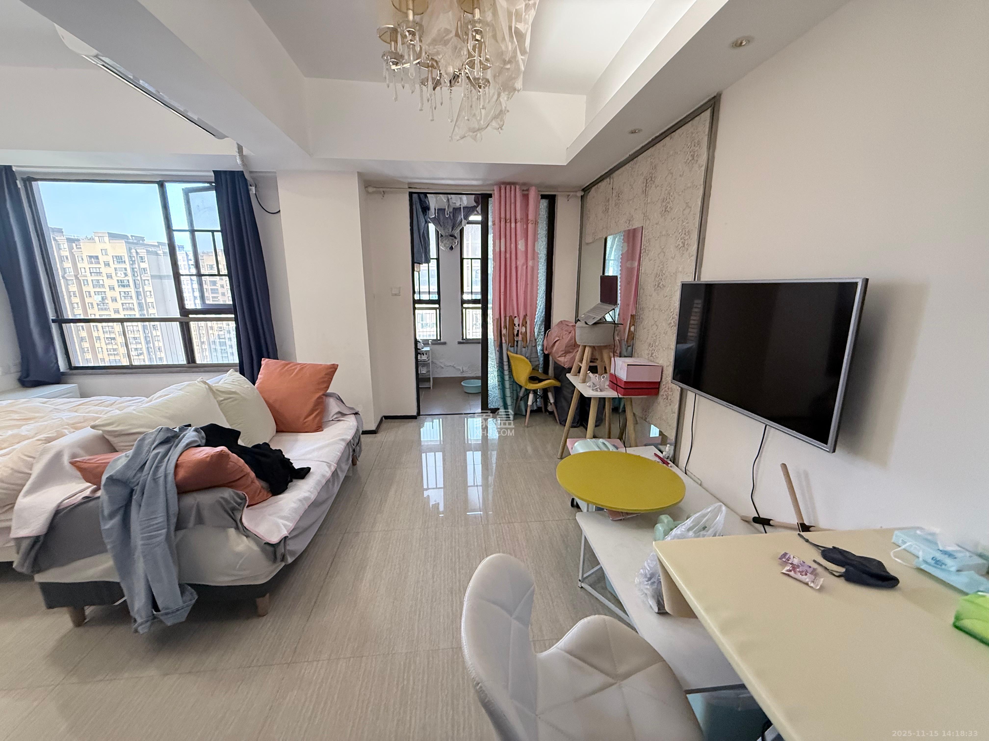 奥林匹克花园贡院三期 1室1厅1卫 1500.0元/月 奥林匹克花园贡院三期 1室1厅1卫 1500.0元/月室内图