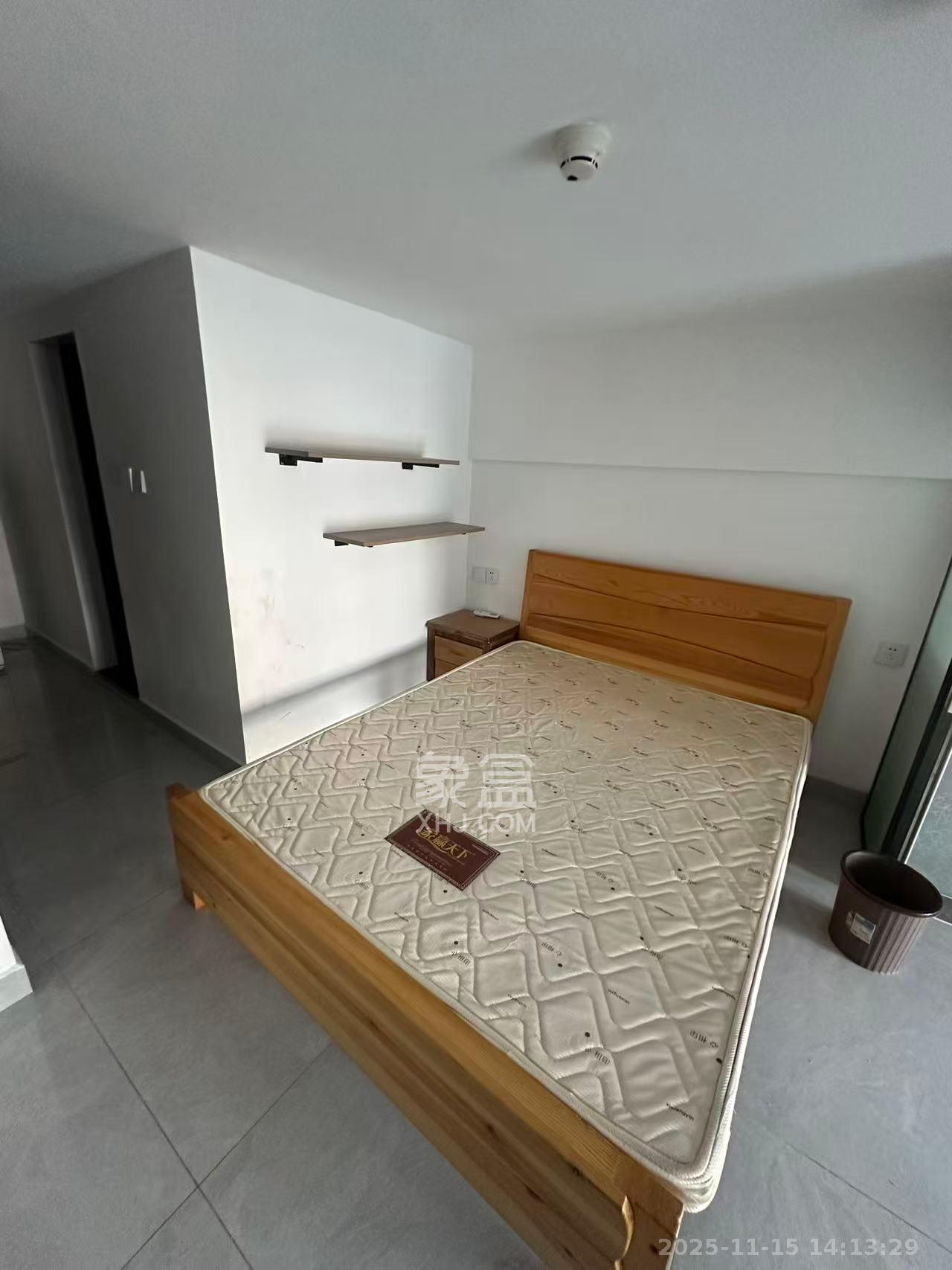 天麓轻奢国际  1室1厅1卫    1200.0元/月室内图