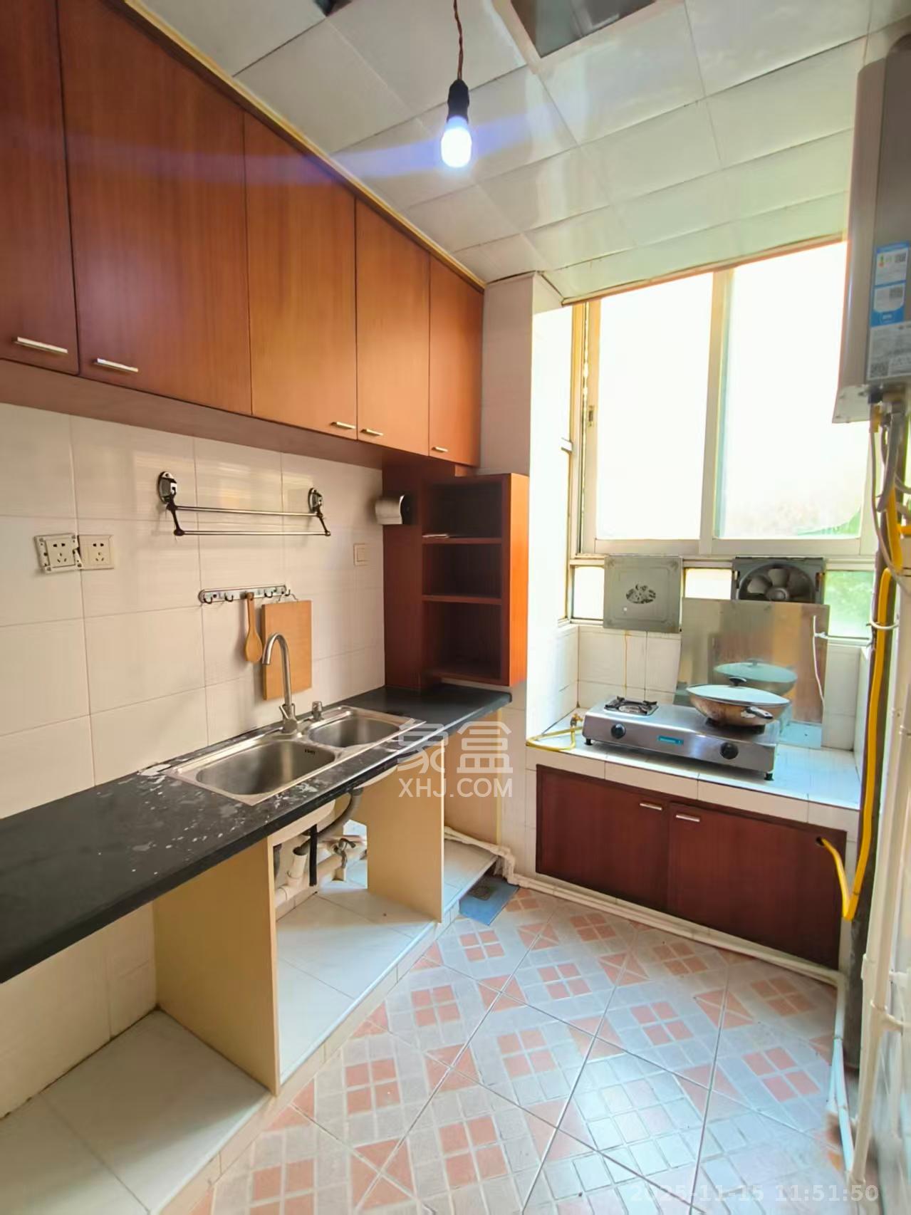 袁家岭省煤炭厅宿舍(芙蓉区省煤炭局小区) 3室2厅1卫 2200.0元/月 袁家岭省煤炭厅宿舍(芙蓉区省煤炭局小区) 3室2厅1卫 2200.0元/月室内图