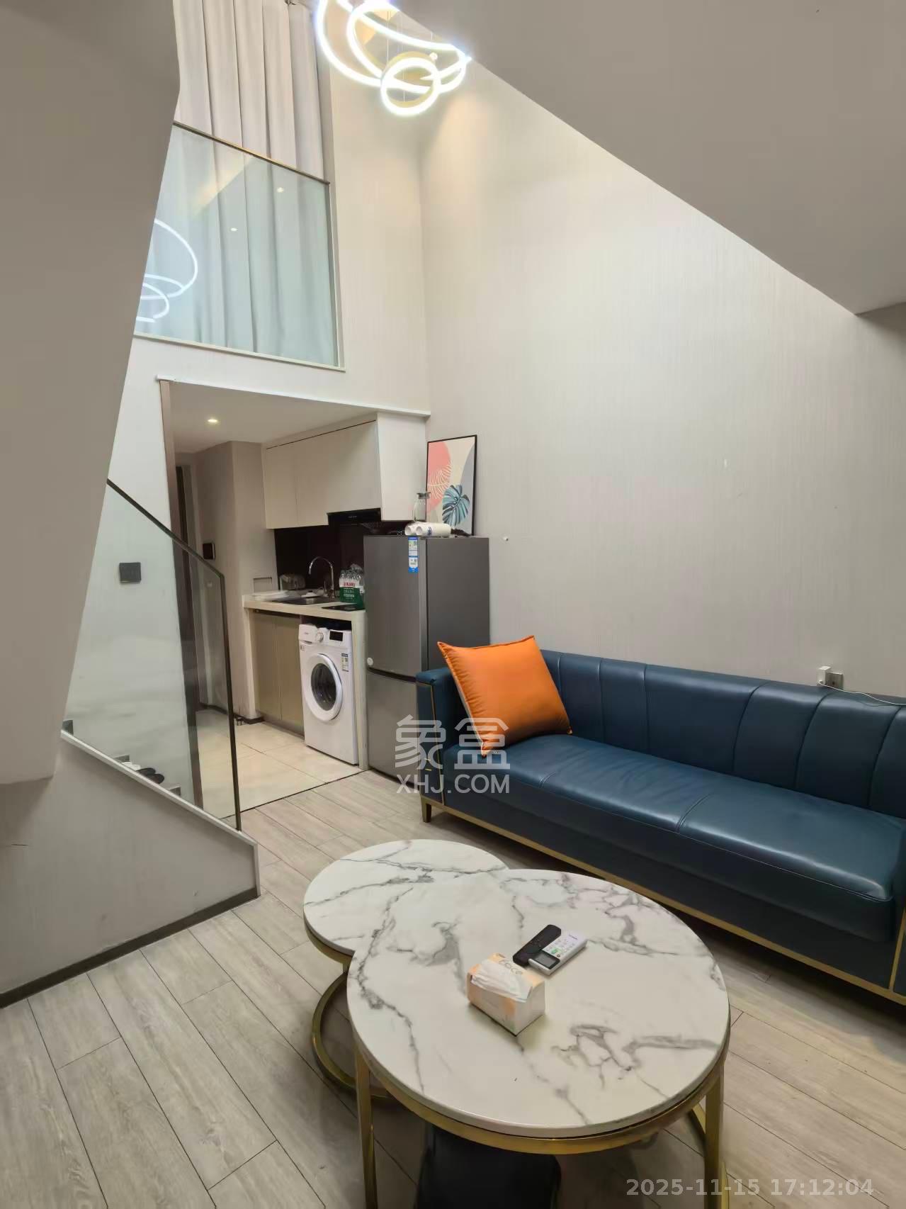 华远华时代 2室2厅1卫 2300.0元/月 华远华时代 2室2厅1卫 2300.0元/月室内图