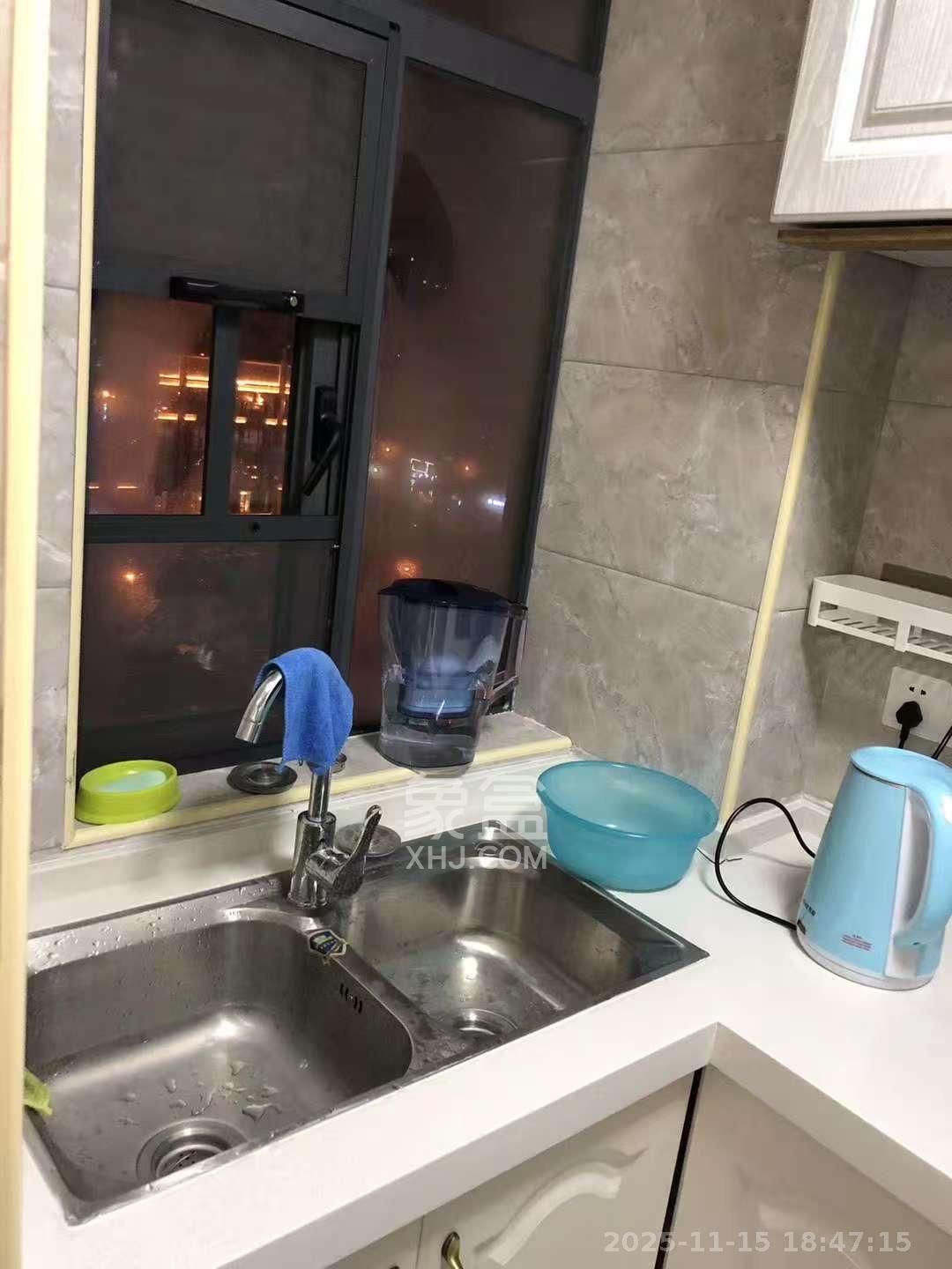 西子湖畔沃府  1室1厅1卫    1900.0元/月室内图