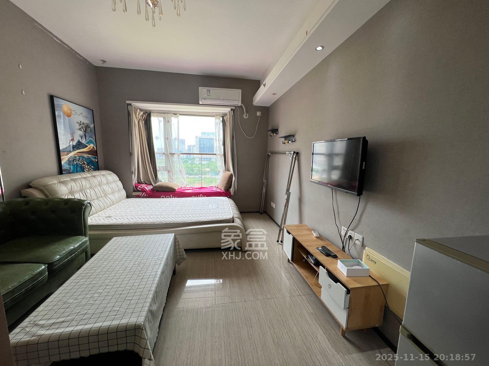 恒大国际广场  1室1厅1卫    1300.0元/月