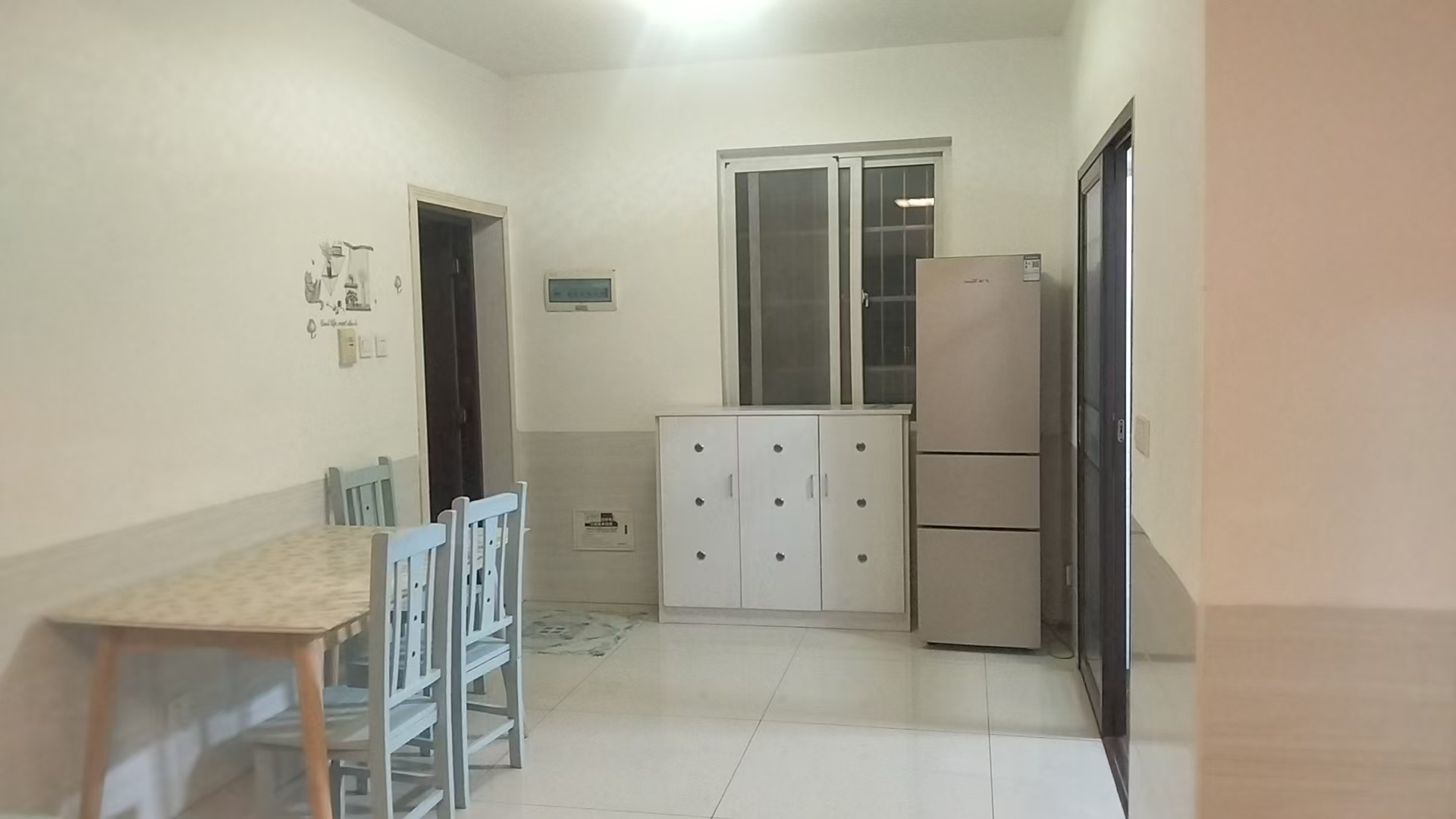 星城新宇桃花苑  1室2厅1卫    1600.0元/月户型图