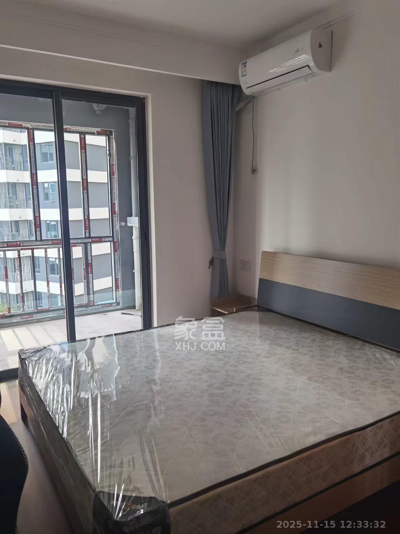 旭辉都会山 3室2厅2卫 4000.0元/月 旭辉都会山 3室2厅2卫 4000.0元/月室内图