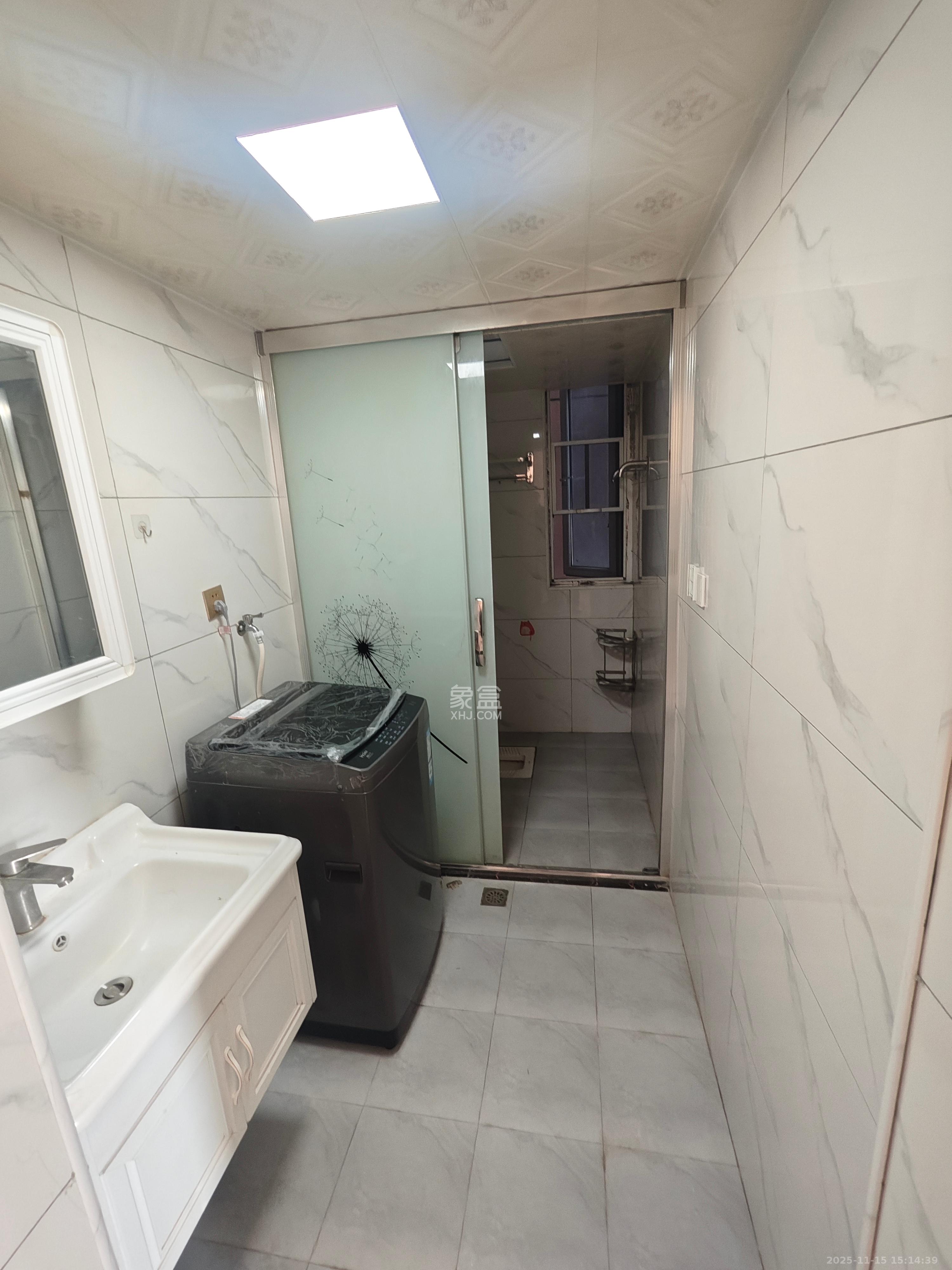 朝正美苑  1室0厅0卫    2000.0元/月室内图