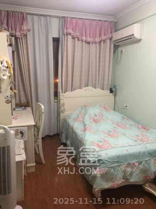 钰龙天下一期  3室2厅2卫    2500.0元/月室内图