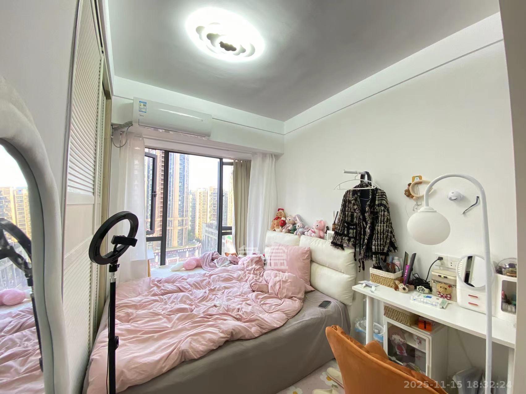 天健城  1室0厅1卫    1900.0元/月室内图