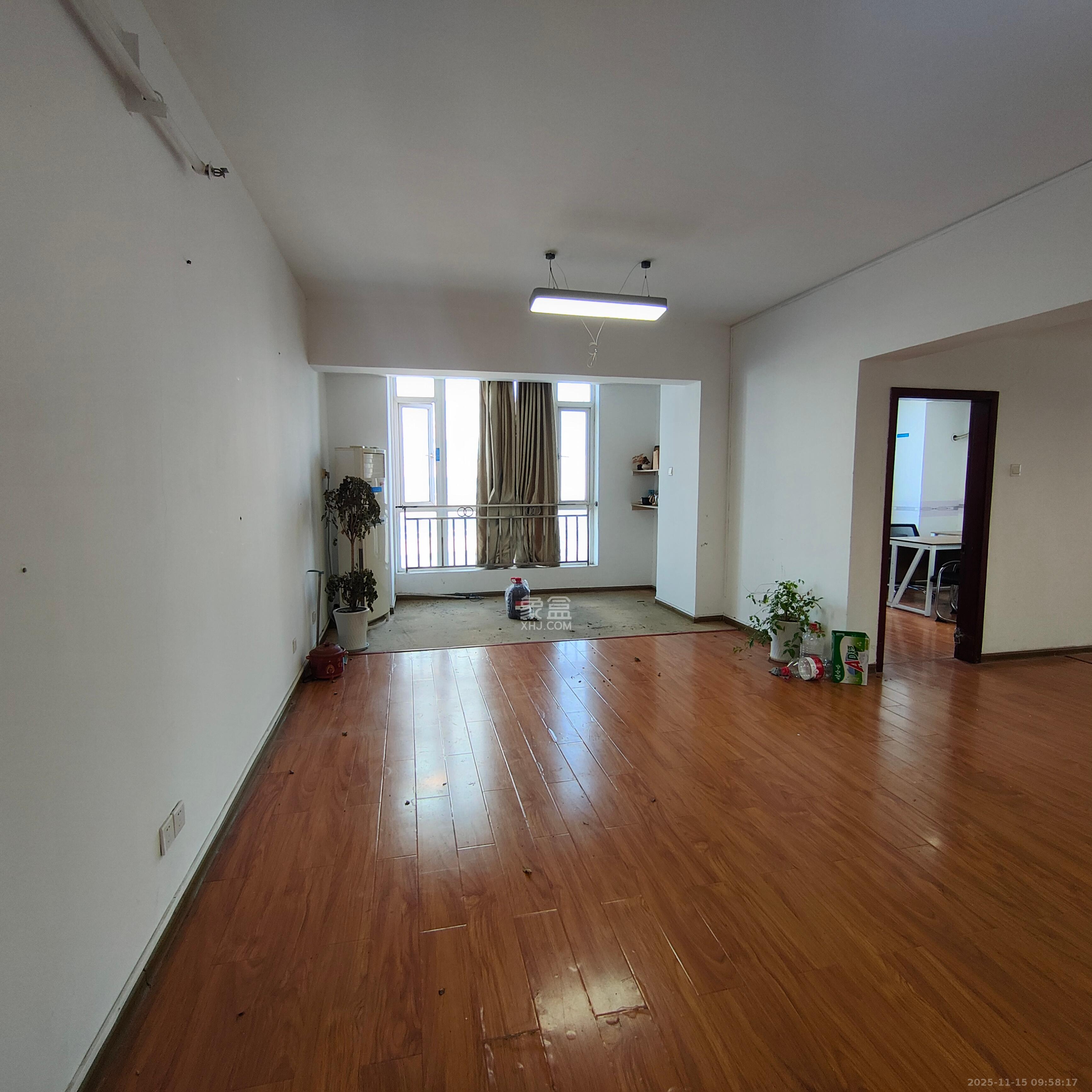 长城华都 1室2厅1卫 3000.0元/月 长城华都 1室2厅1卫 3000.0元/月室内图