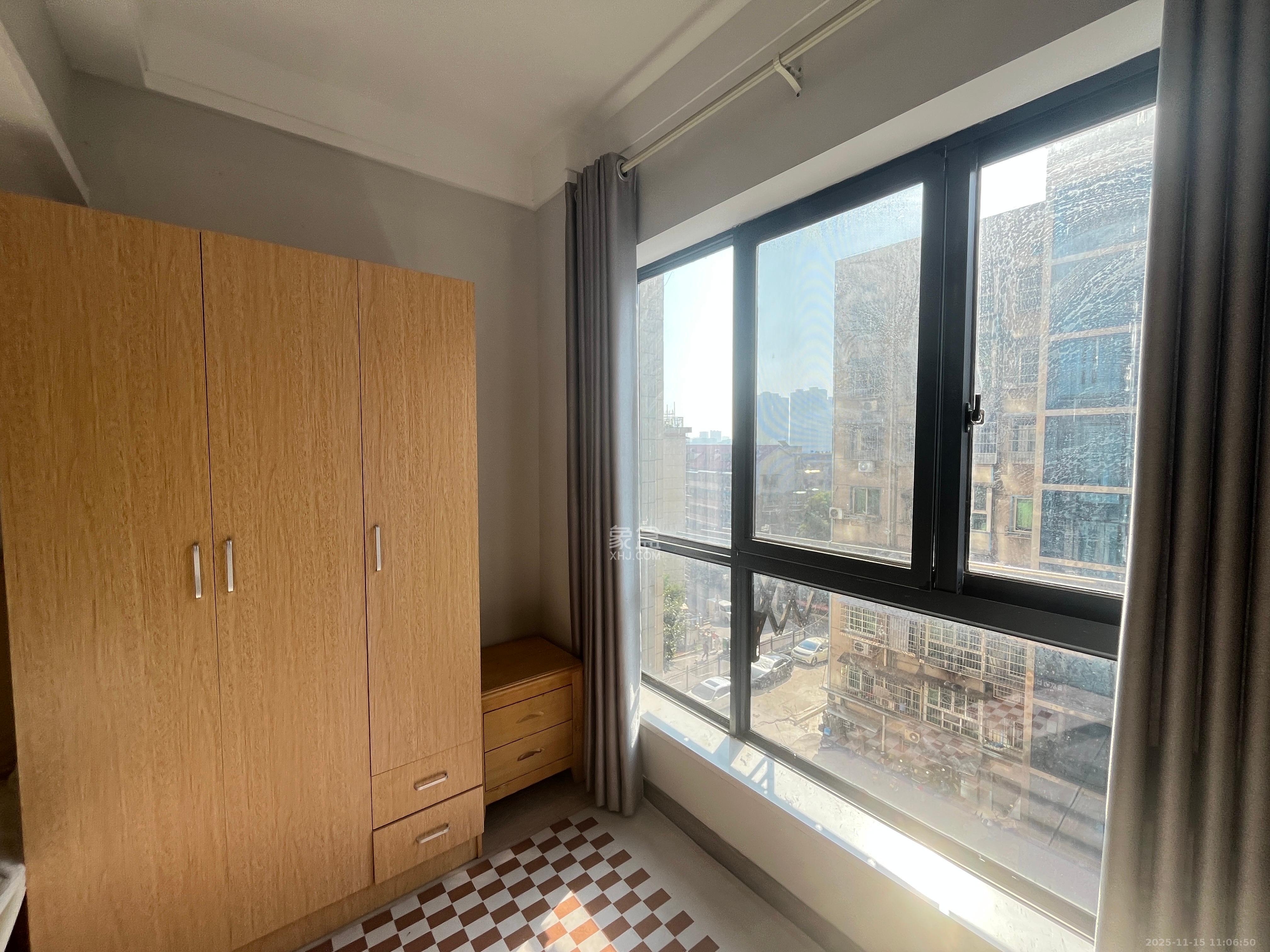 拿铁空间  1室1厅1卫    1200.0元/月室内图