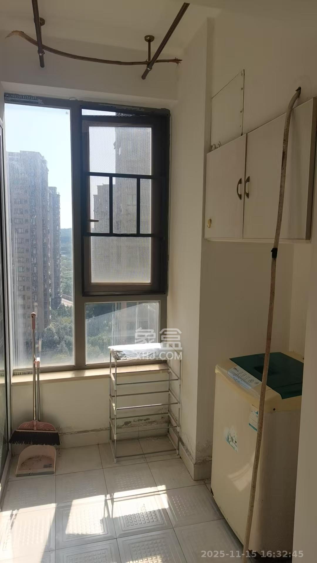 怡海星城  1室1厅1卫    1000.0元/月室内图