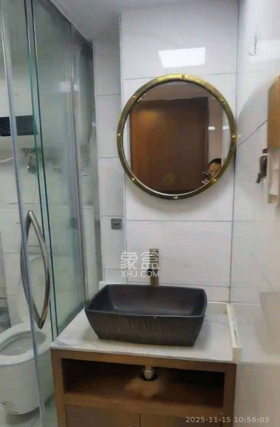 达美溪湖湾  1室1厅1卫    2500.0元/月室内图