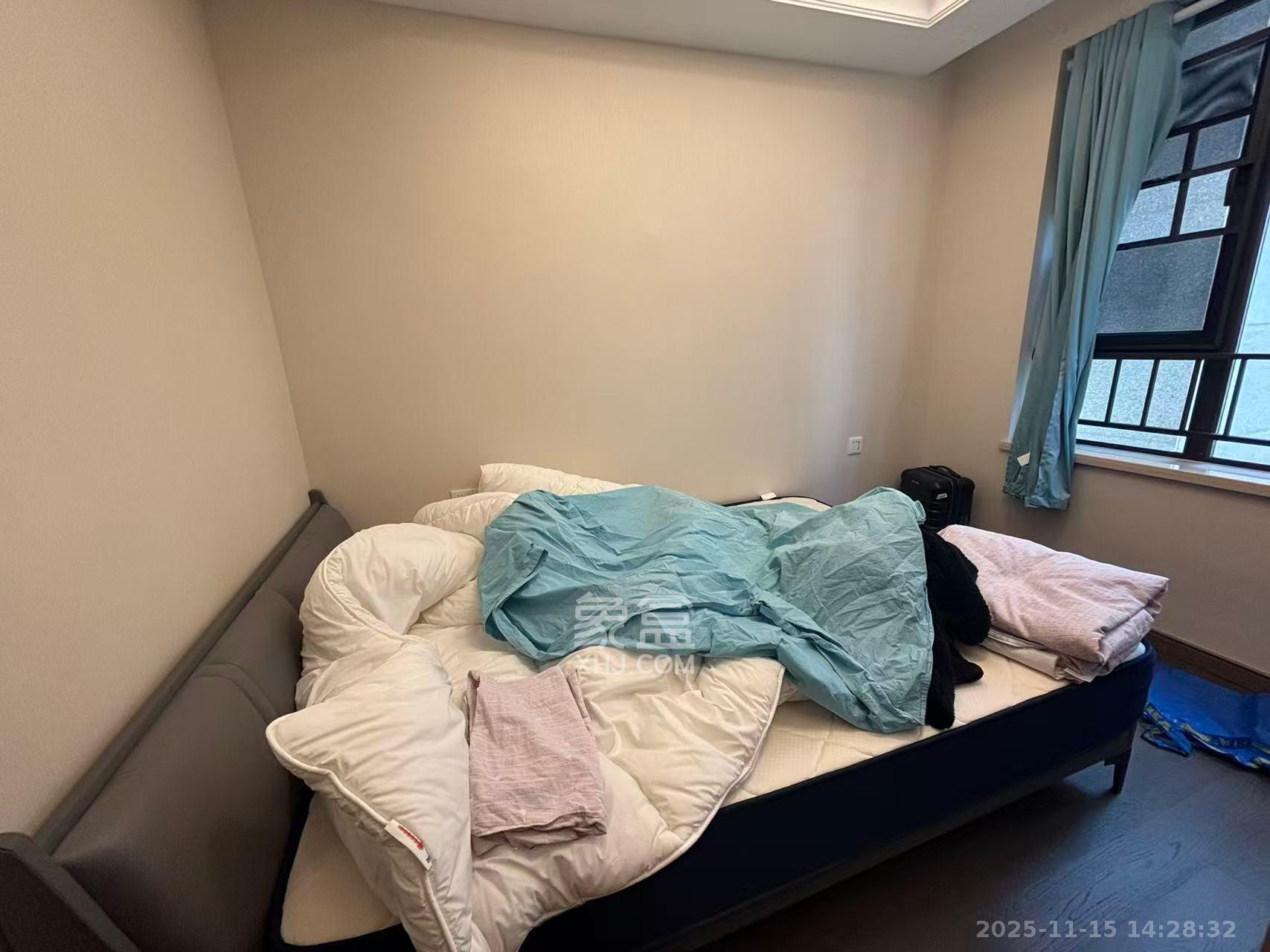 新力铂园（江山云著）  3室2厅1卫    3500.0元/月室内图