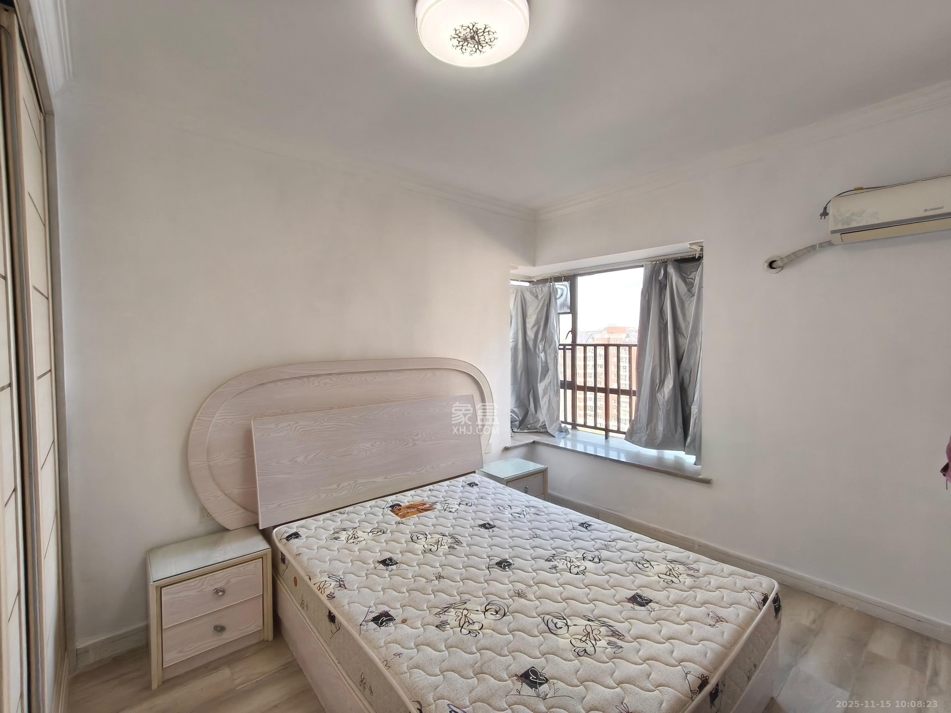 湘府名邸（同力家园）  4室2厅1卫    3000.0元/月室内图