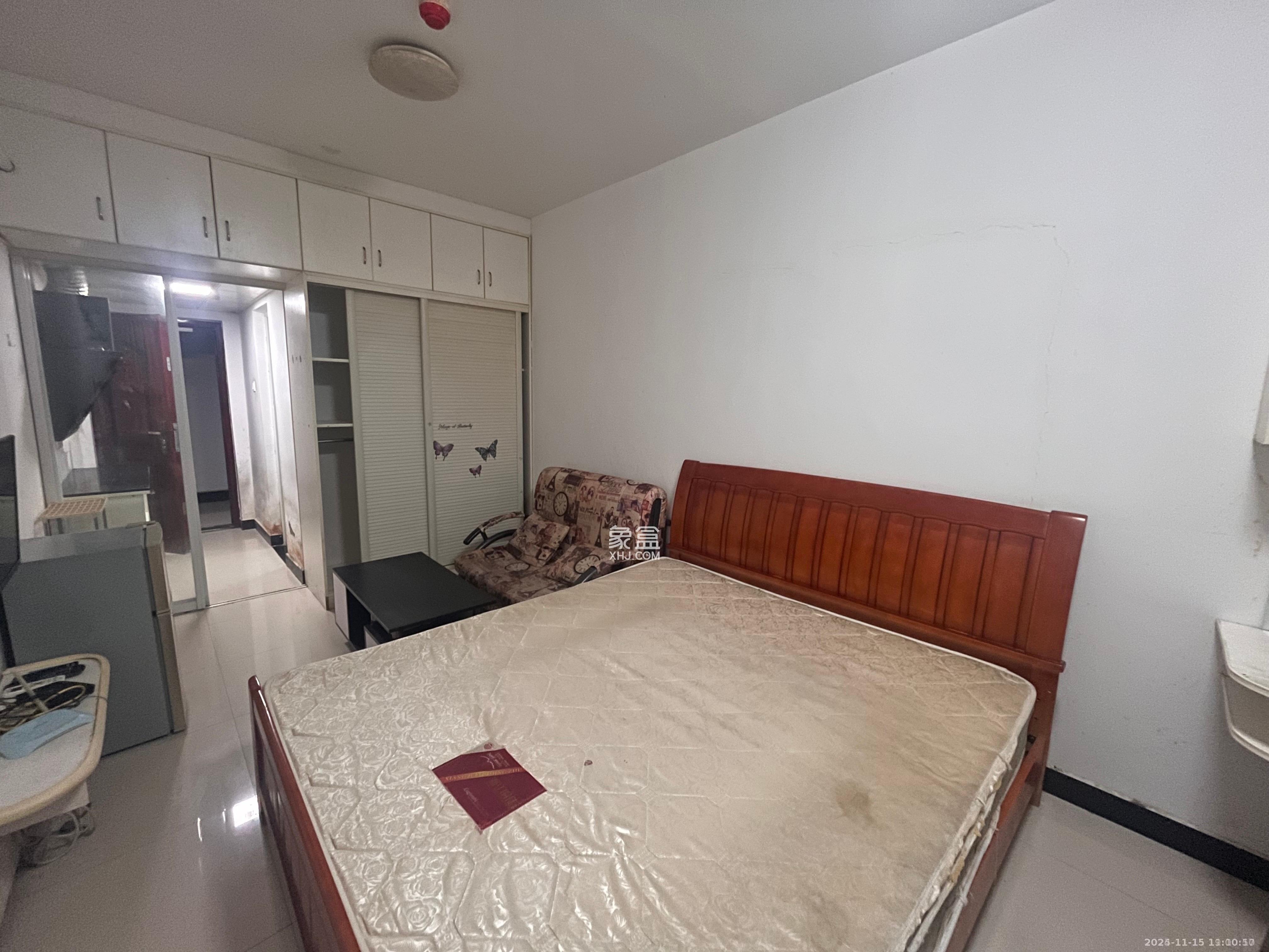 尚都美寓  1室1厅1卫    900.0元/月