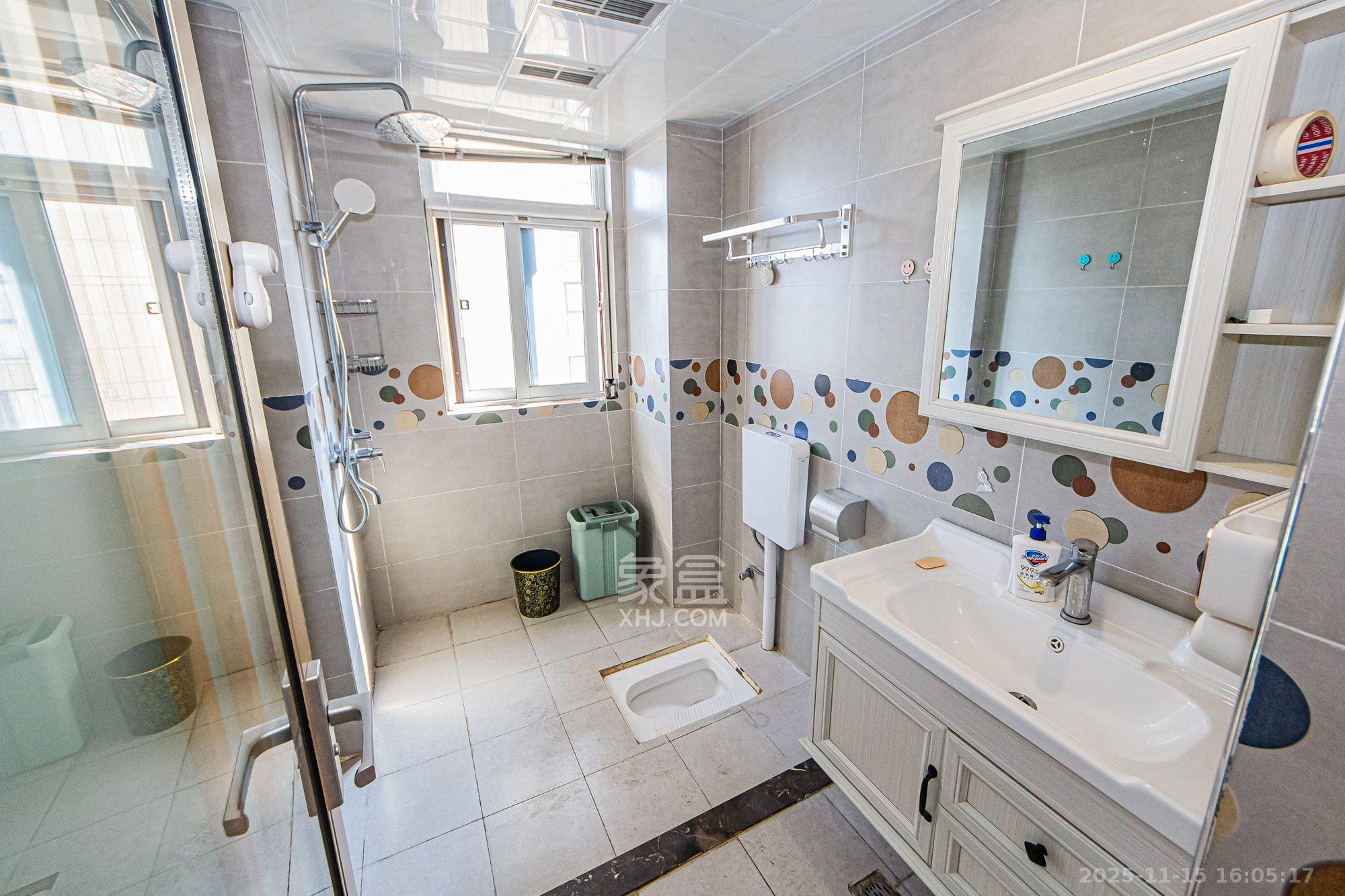 北辰三角洲C2区 3室2厅2卫 4500.0元/月 北辰三角洲C2区 3室2厅2卫 4500.0元/月室内图