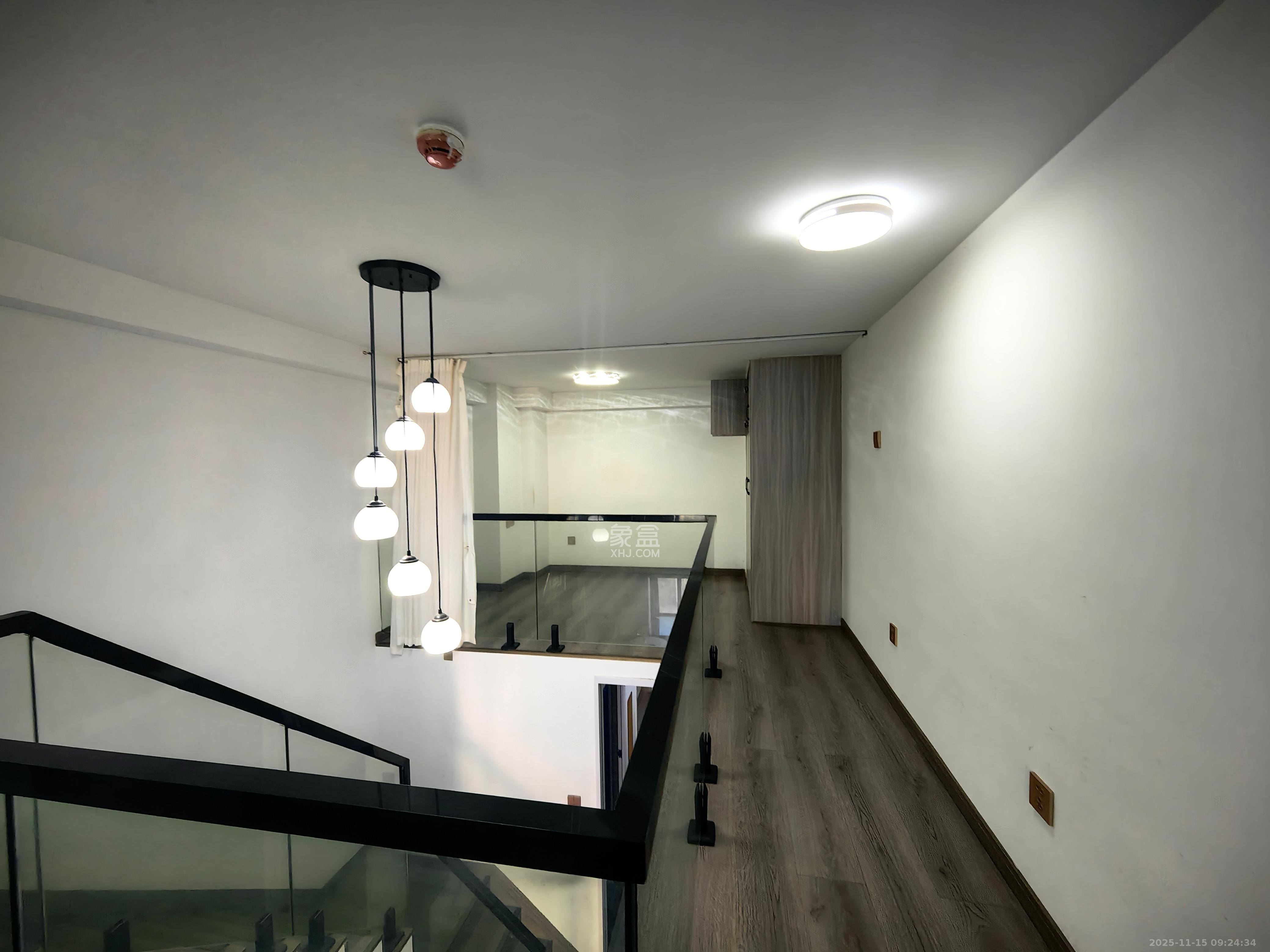 海伦春天 2室1厅1卫 1500.0元/月 海伦春天 2室1厅1卫 1500.0元/月室内图