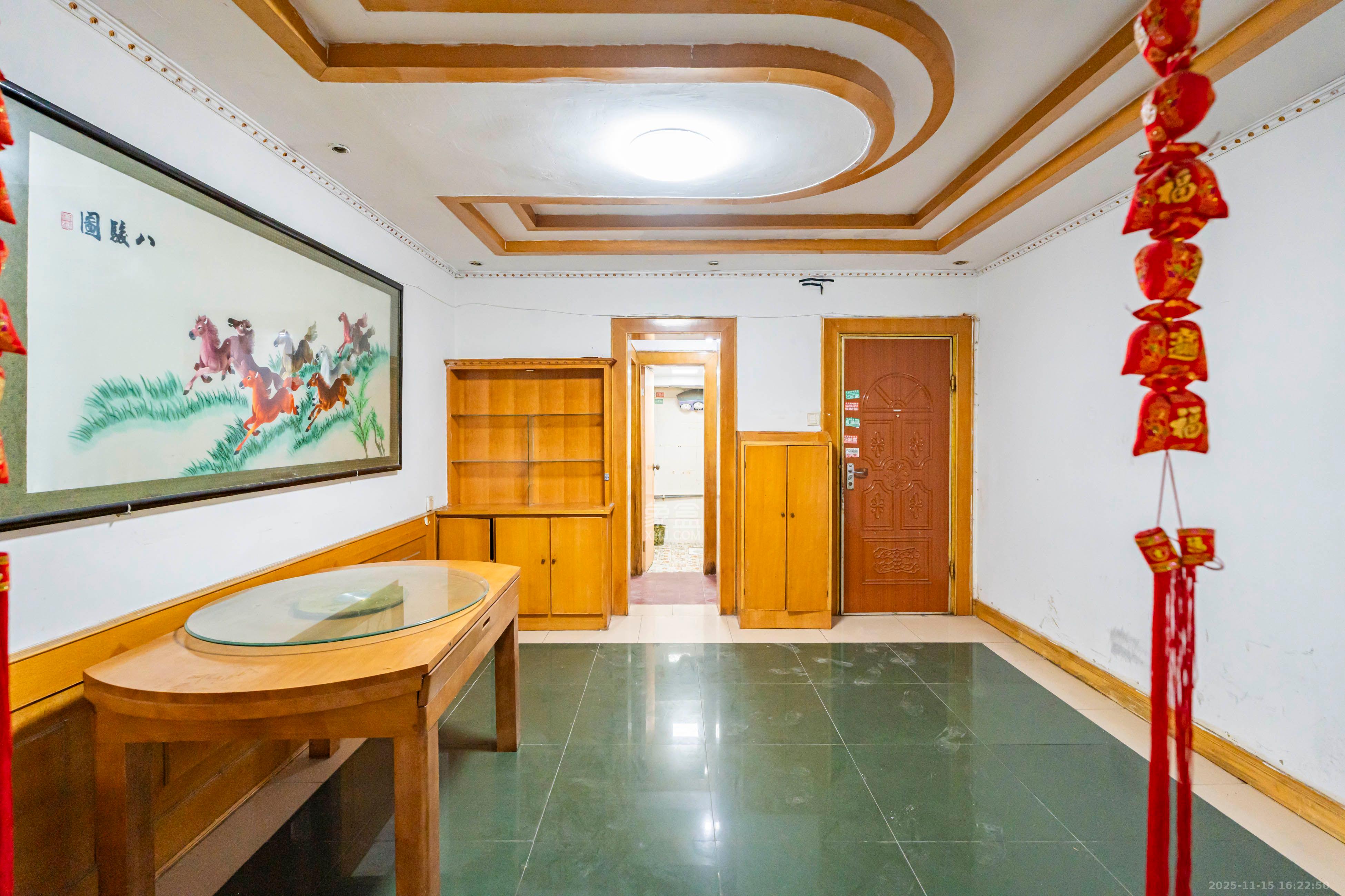 福乐凯公寓  4室2厅2卫    3200.0元/月室内图