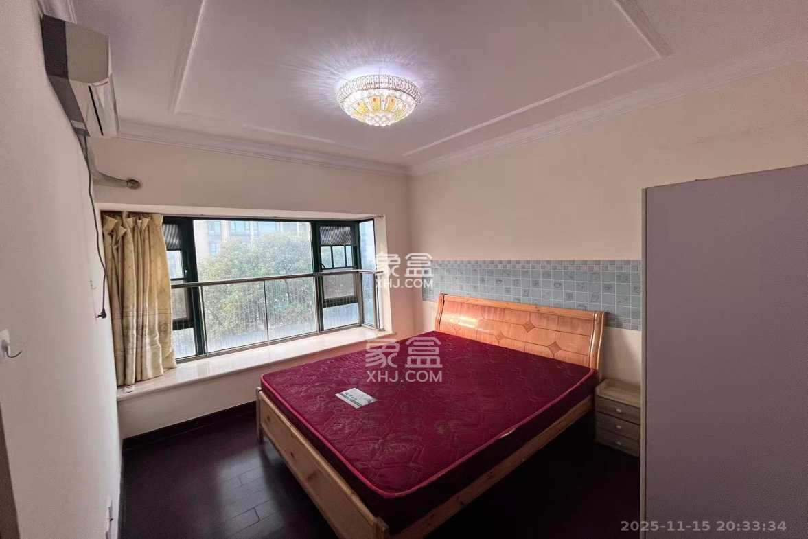 恒大城 1室2厅1卫 1800.0元/月 恒大城 1室2厅1卫 1800.0元/月室内图