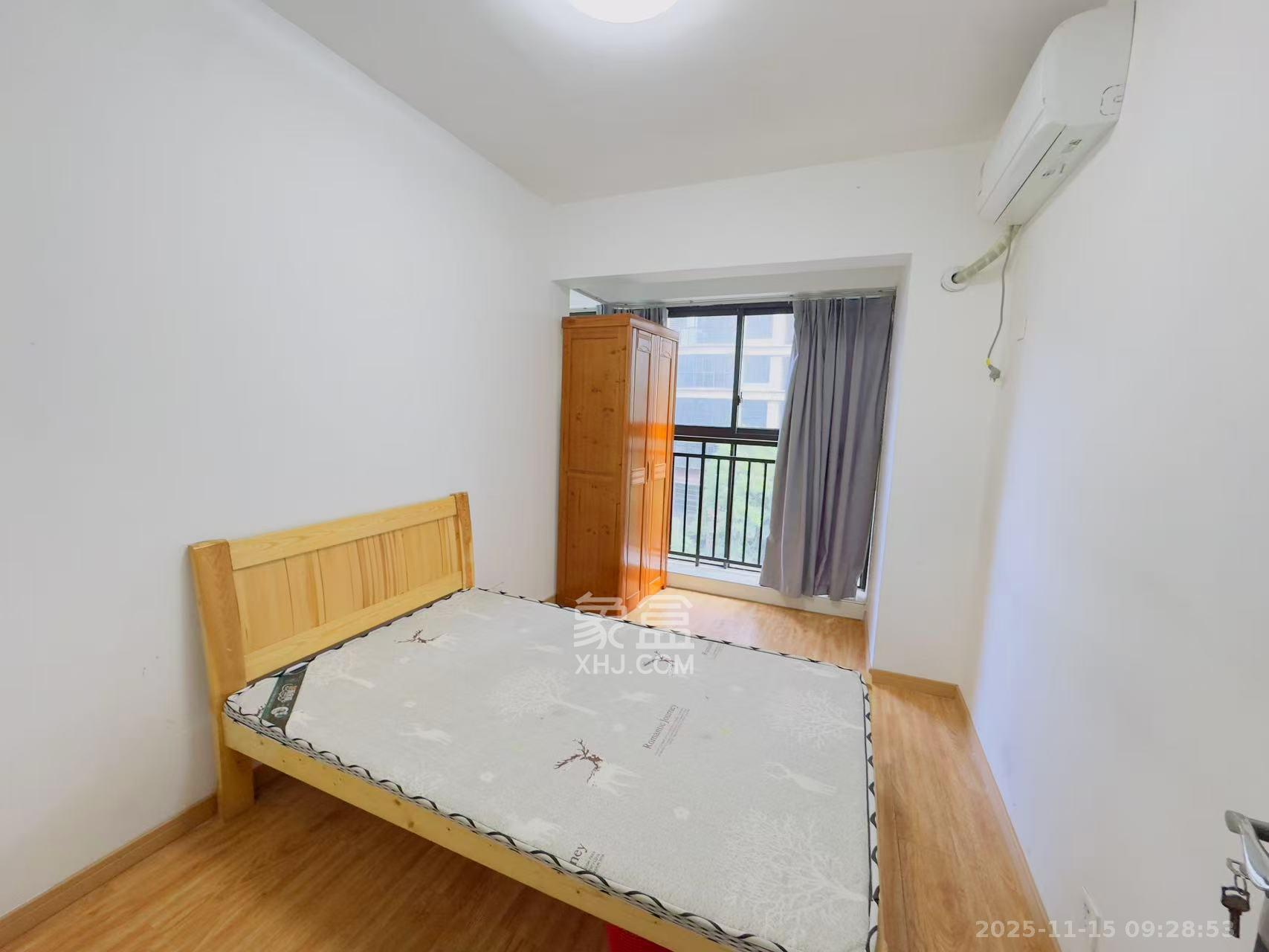 保利麓谷林语F区 3室2厅1卫 2300.0元/月 保利麓谷林语F区 3室2厅1卫 2300.0元/月室内图