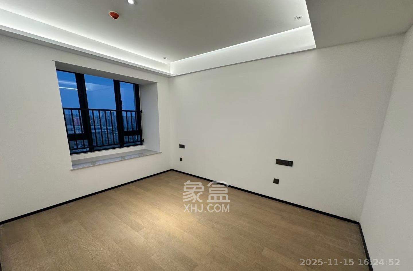 万科魅力之城  3室2厅2卫    2300.0元/月室内图