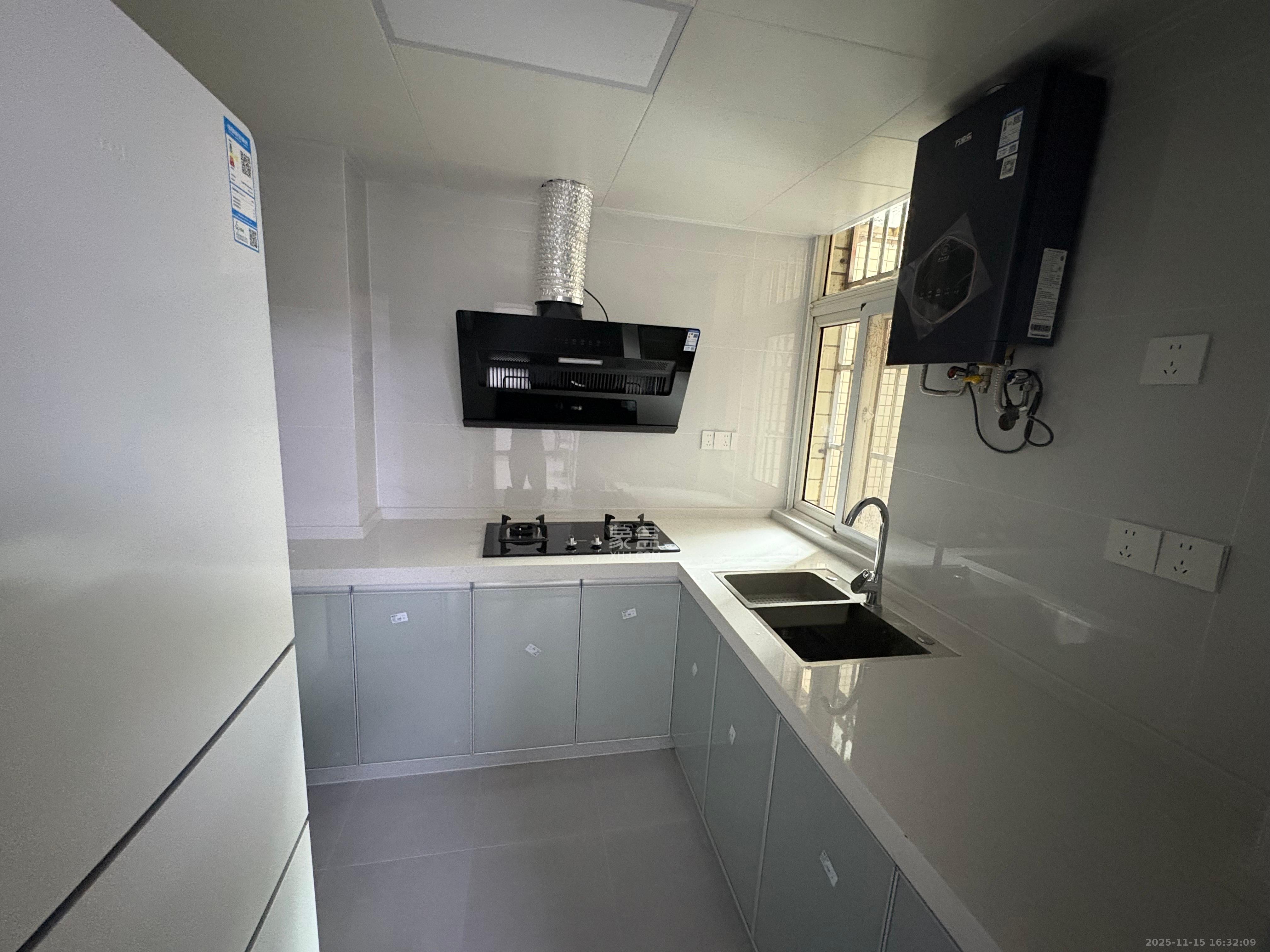 万顺家园  2室1厅1卫    2600.0元/月室内图