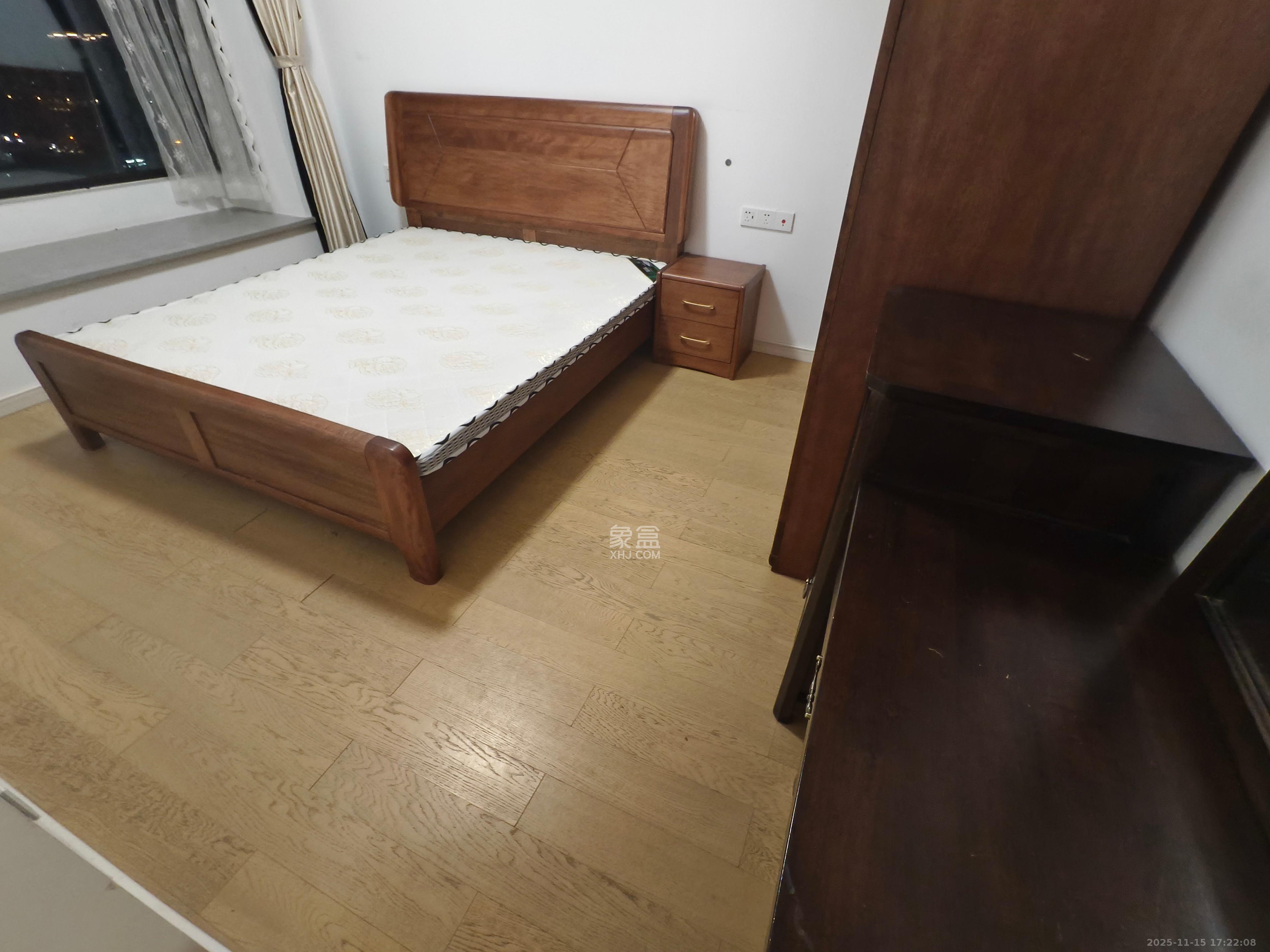 万科金色梦想C区  3室2厅1卫    3000.0元/月室内图