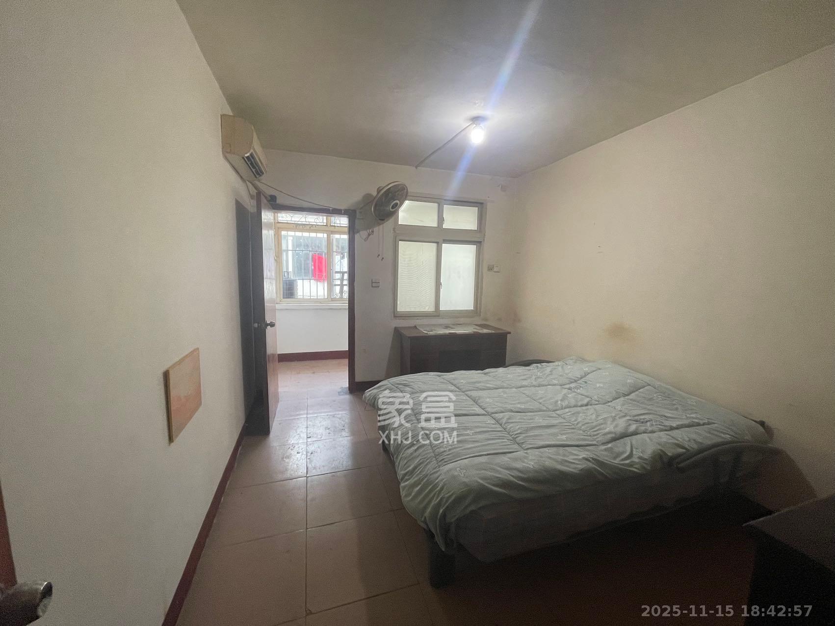 学宫街散盘 1室0厅0卫 2400.0元/月 学宫街散盘 1室0厅0卫 2400.0元/月室内图