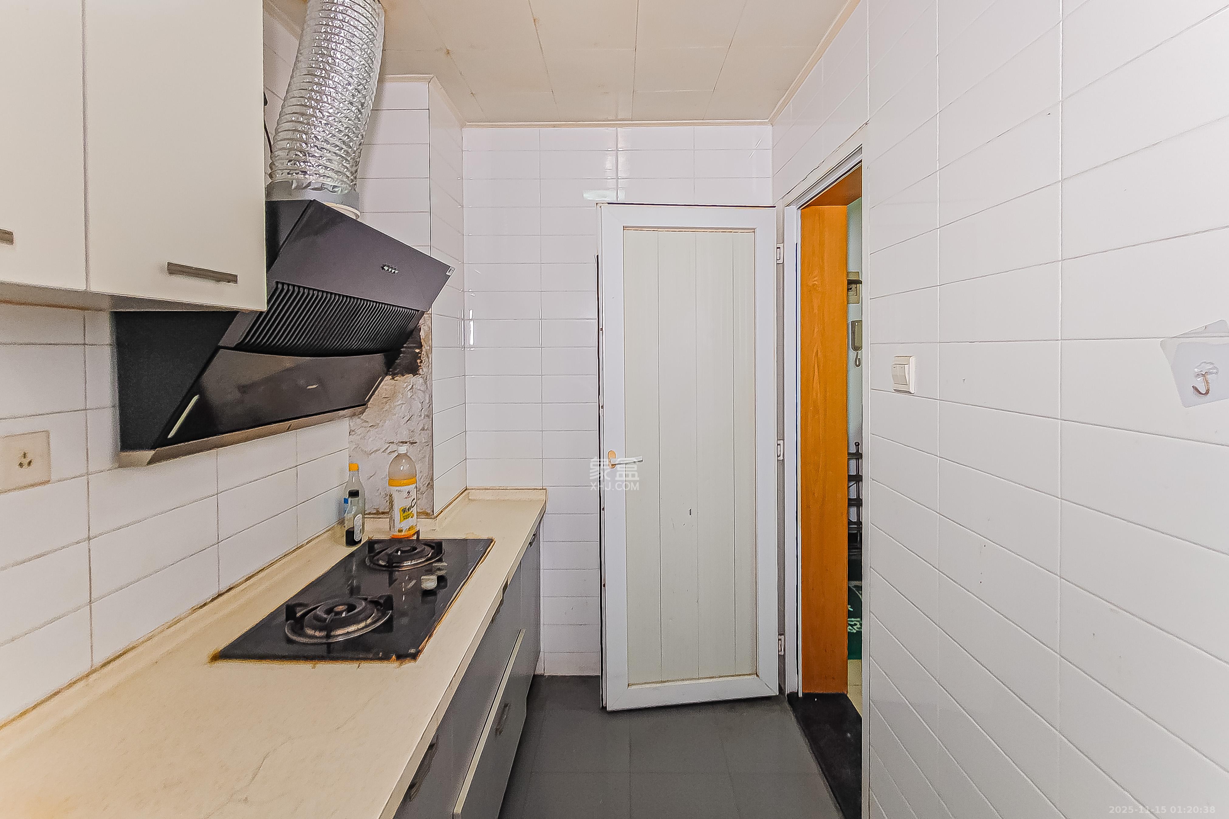 活力康城  2室2厅1卫    62.0万厨房