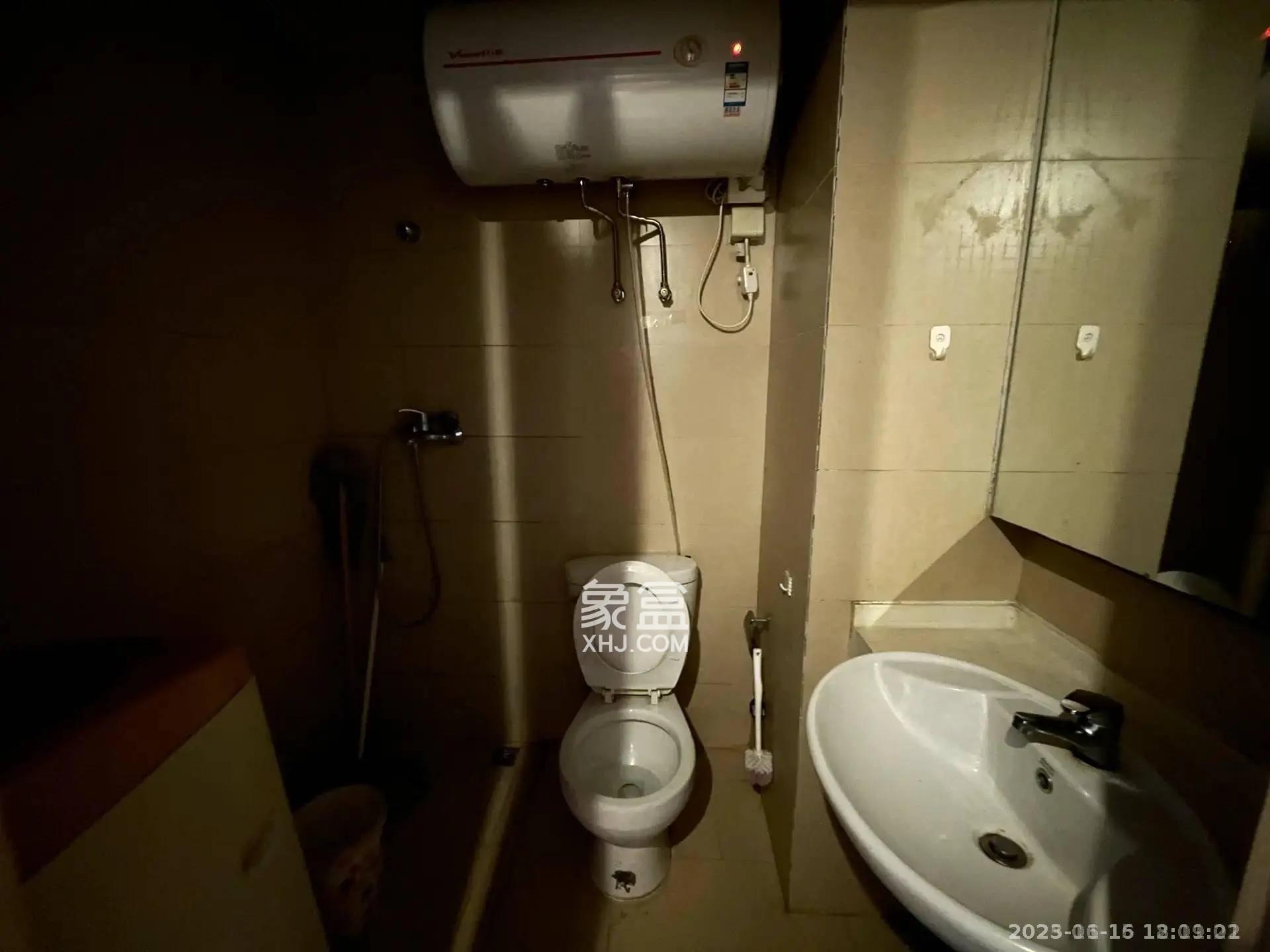 万科金色家园  1室1厅1卫    1100.0元/月室内图