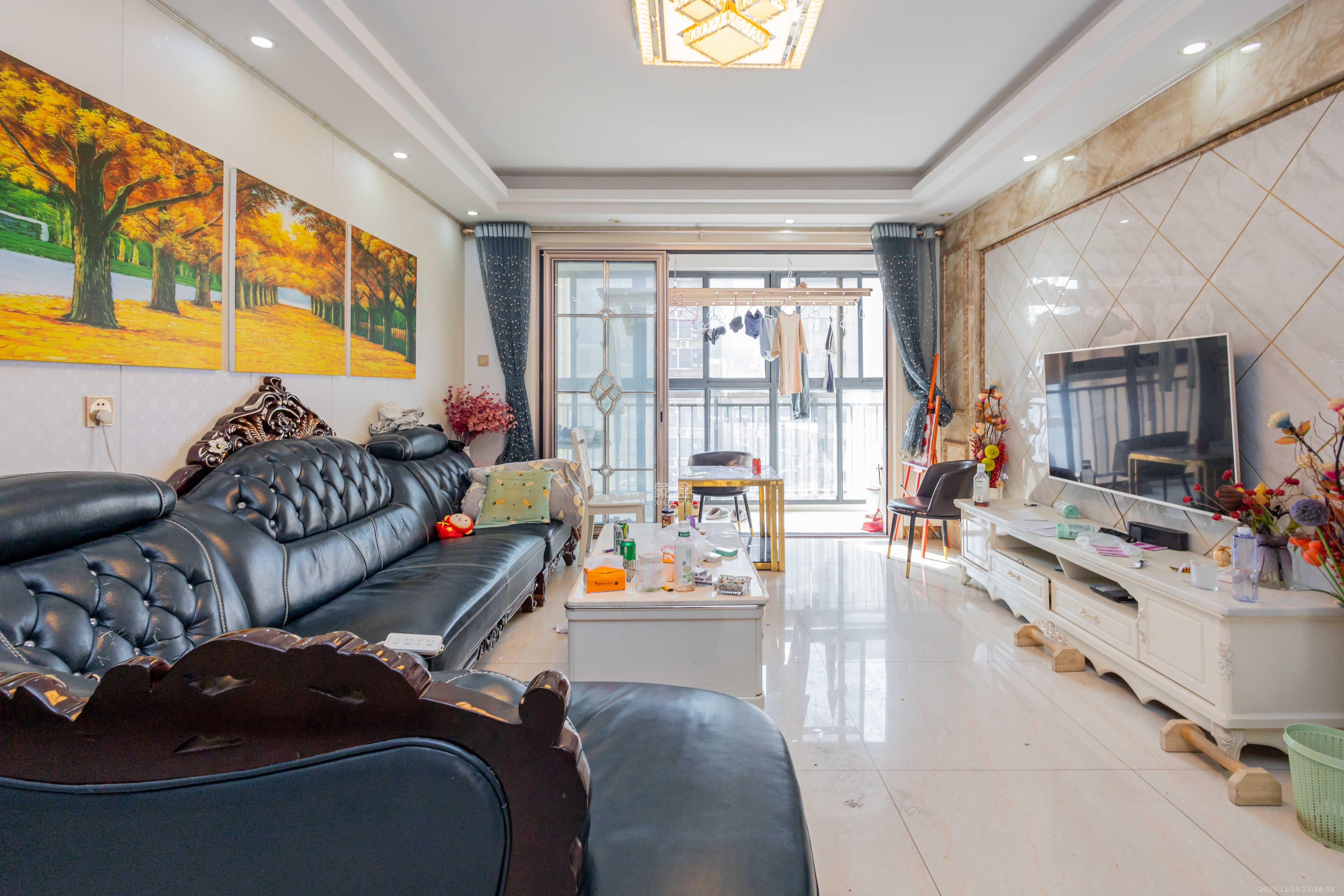 东岸城邦  3室2厅2卫    88.0万