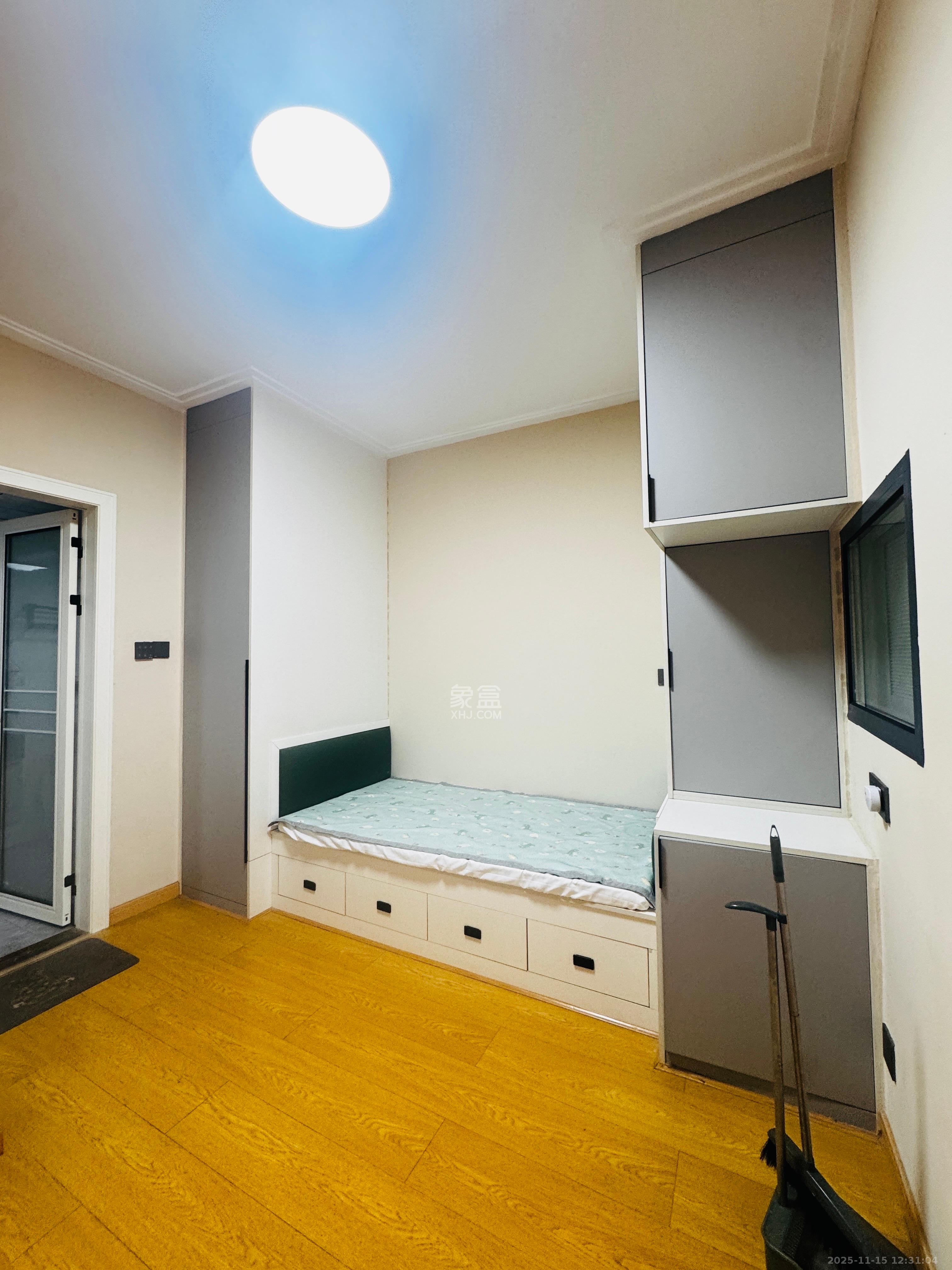 邦盛水岸御园 3室2厅2卫 2700.0元/月 邦盛水岸御园 3室2厅2卫 2700.0元/月室内图